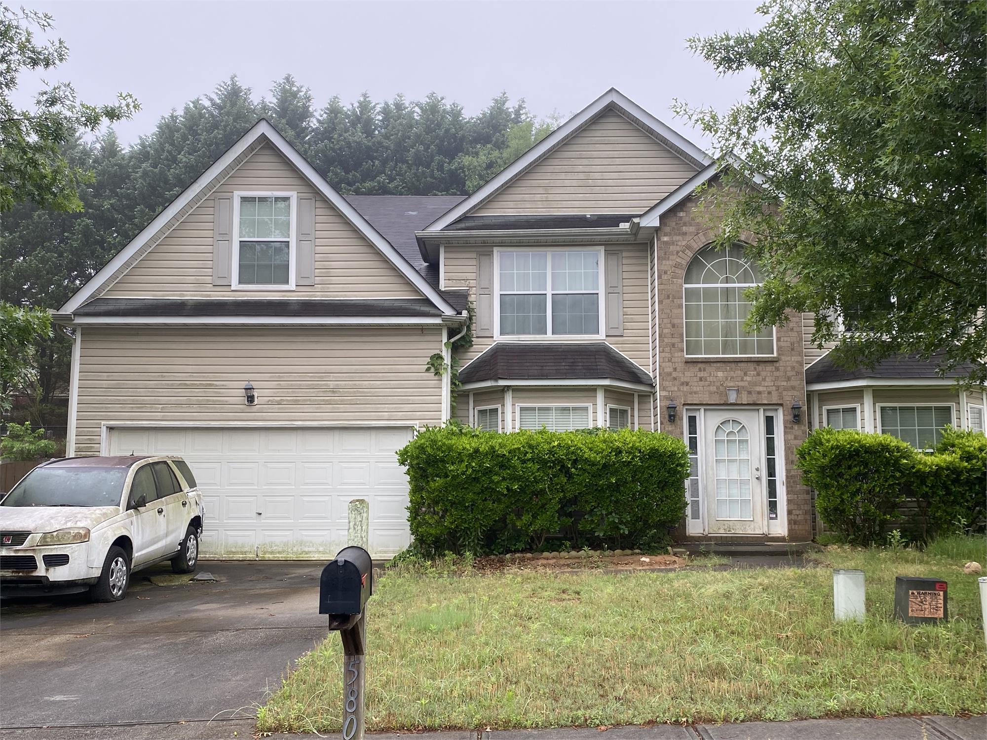 580 Lakeridge Ct, Covington, GA 30016-8568