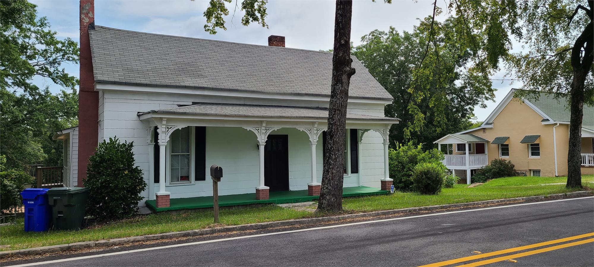 994 S Main St Ne, Conyers, GA 30012-4571