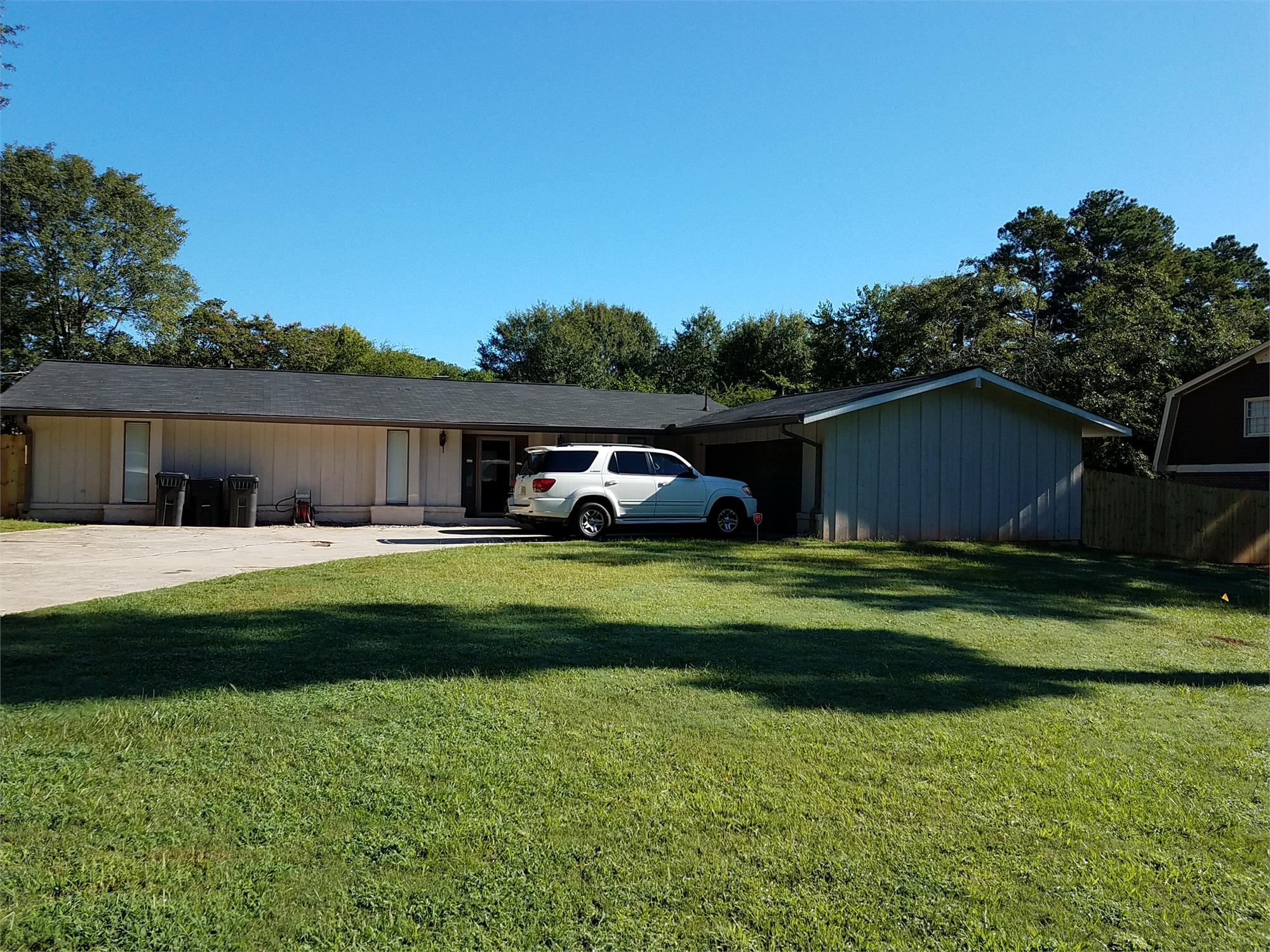 2294 Fairview Rd Se, Conyers, GA 30013-5118