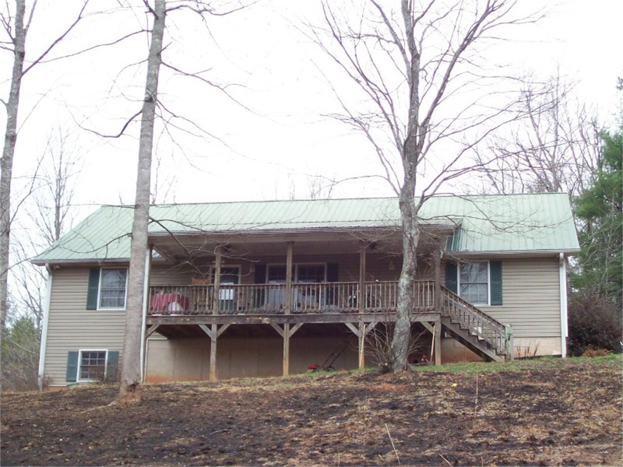146 Nimblewill Gap Rd, Dahlonega, GA 30533-3604
