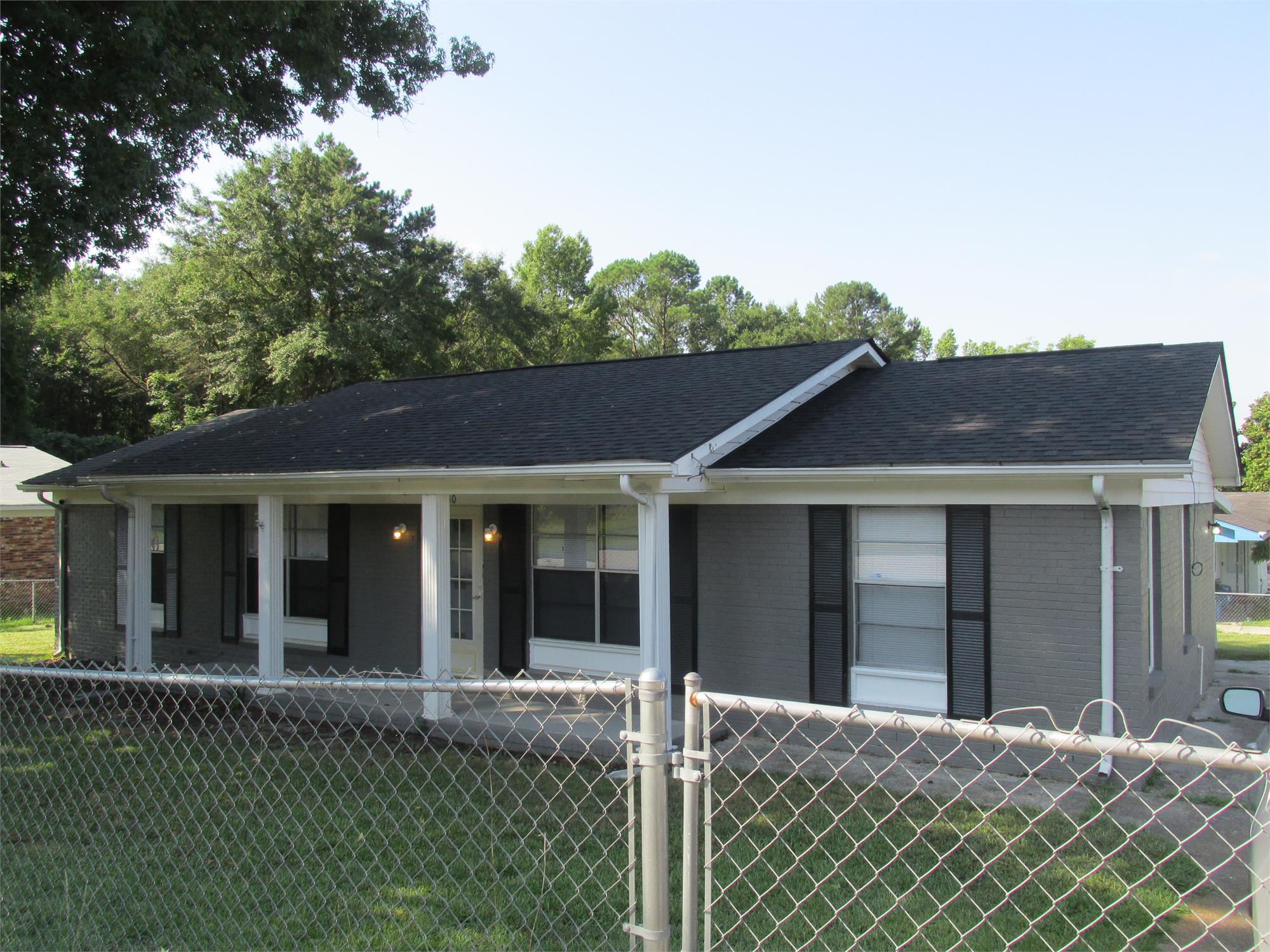 2810 Meadowbrook Dr, Augusta, GA 30906-4418