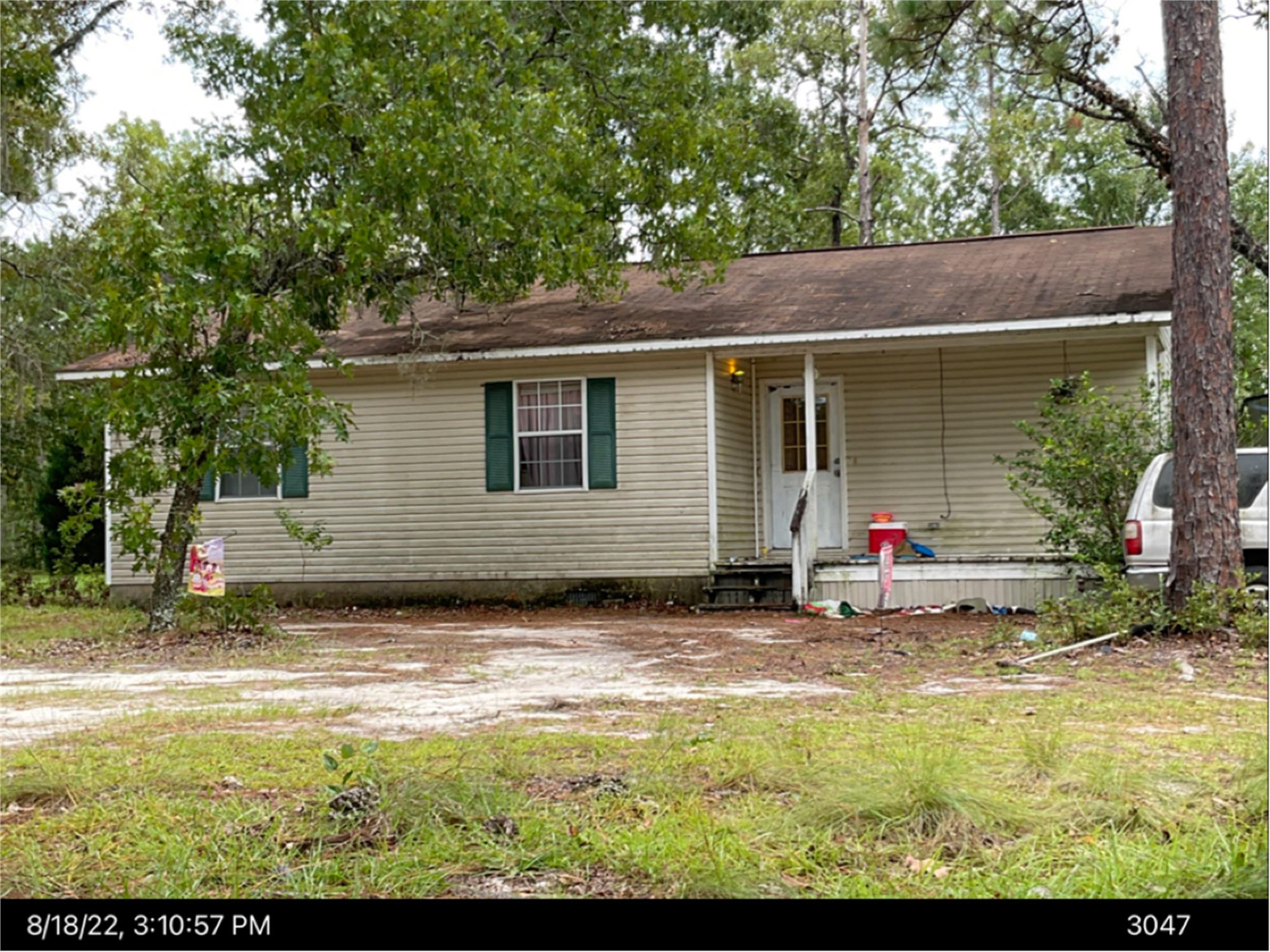 1875 Cardinal Rd, Blackshear, GA 31516-4698