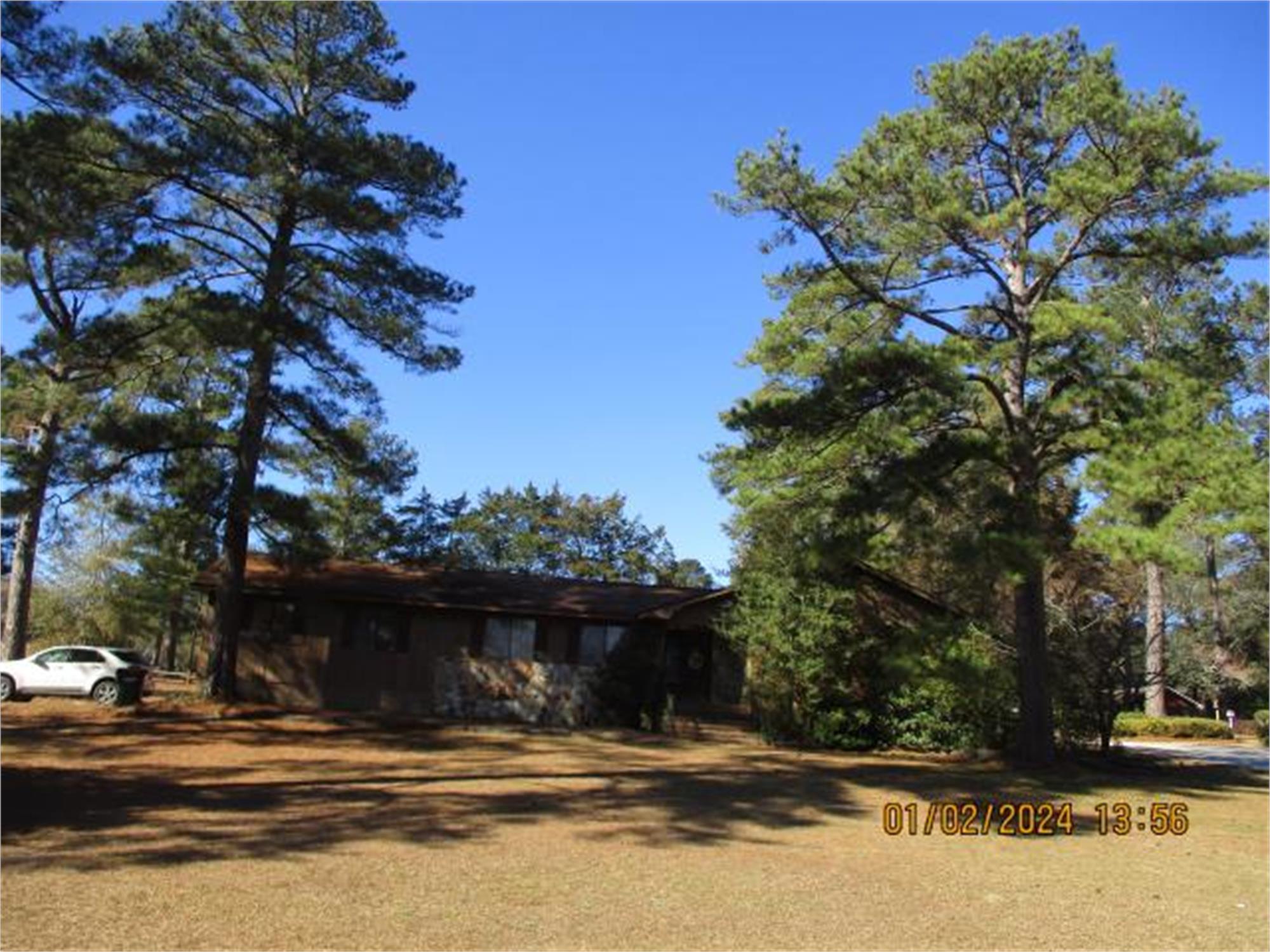 913 Progress Pl, Millen, GA 30442-4112