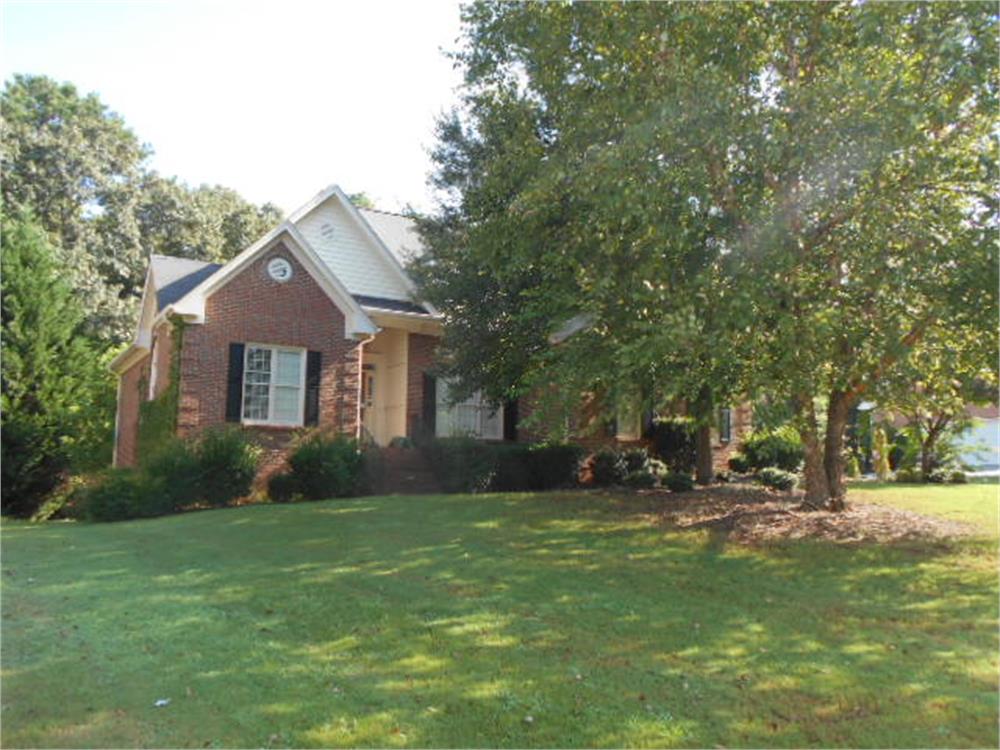 2014 Evergreen Dr Se, Conyers, GA 30013-6417