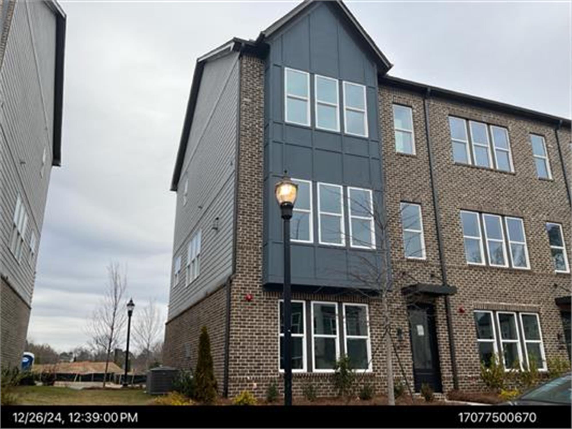 2437 Red Maple Xing Se, Smyrna, GA 30080