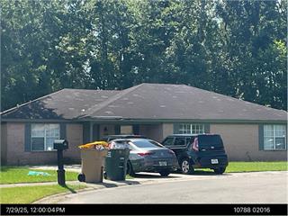 4 Glen Oaks Ct, Savannah, GA 31405-2762