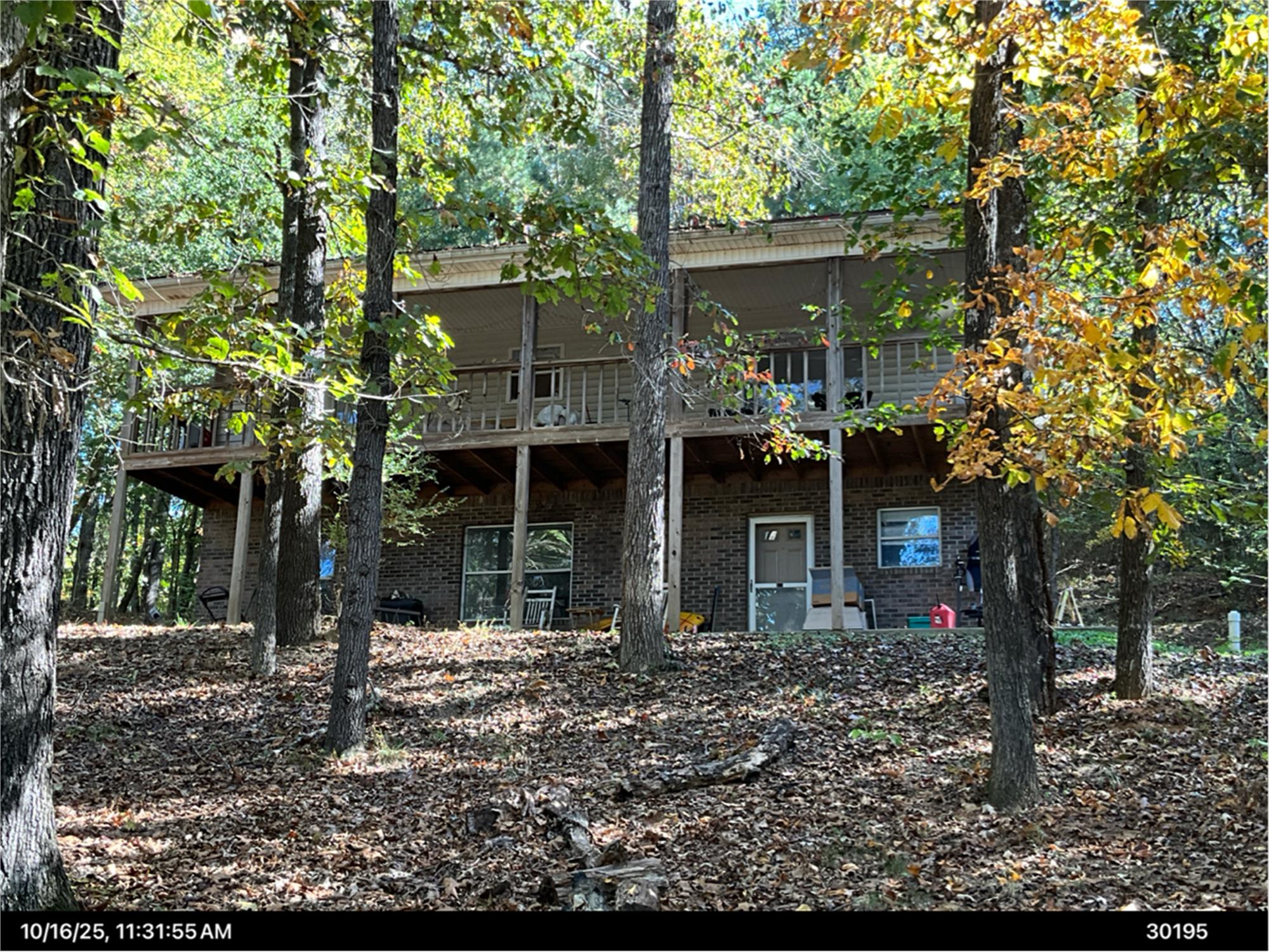 2701 Suncrest Dr, Dalton, GA 30720-7594
