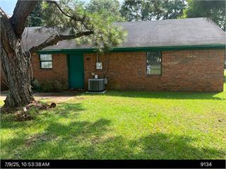 1019 Inverness Rd, Albany, GA 31705-1236