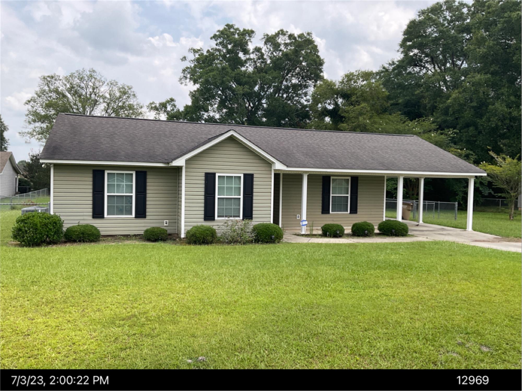 2727 Woodlawn Ave, Tifton, GA 31794-9693