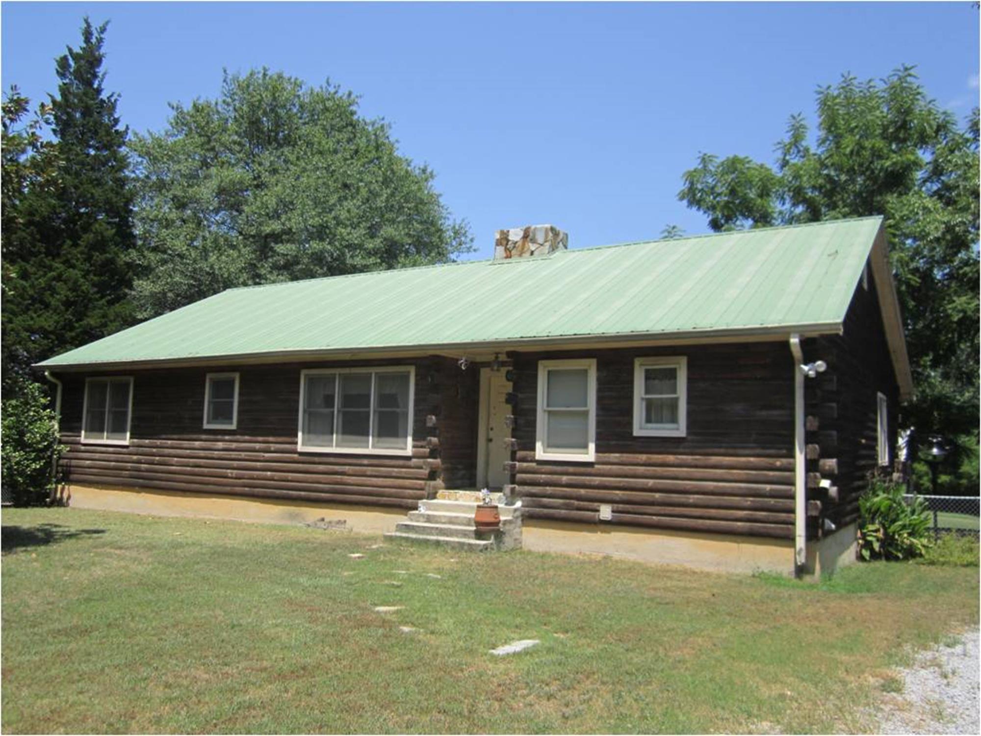 1616 Willow Springs Rd, Dallas, GA 30132-2765