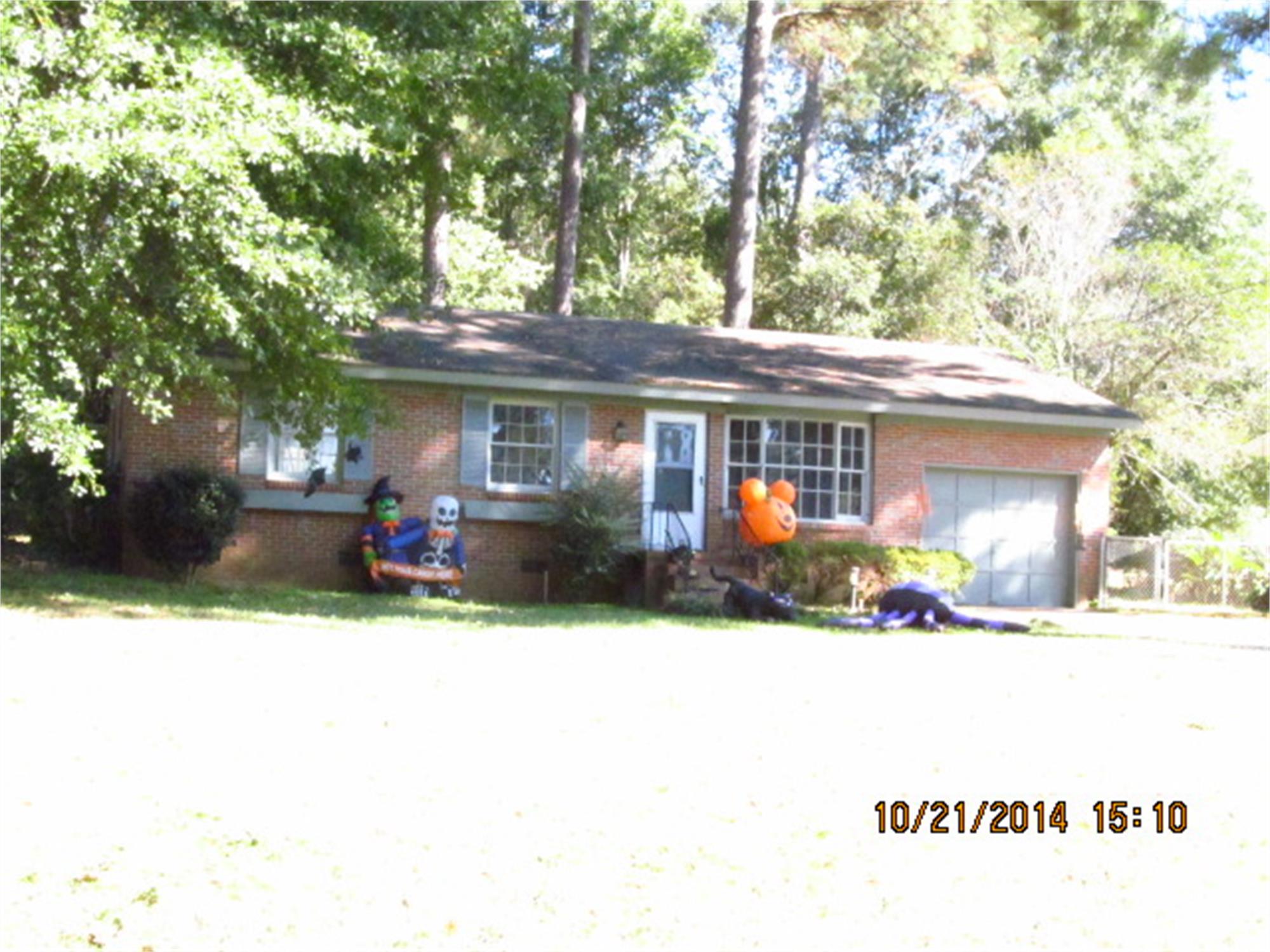 138 Sun Valley Dr, Macon, GA 31211-7414