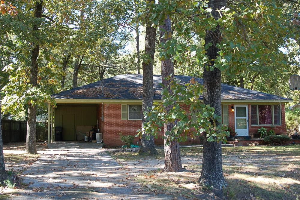 103 Edna Pl, Warner Robins, GA 31093-2409