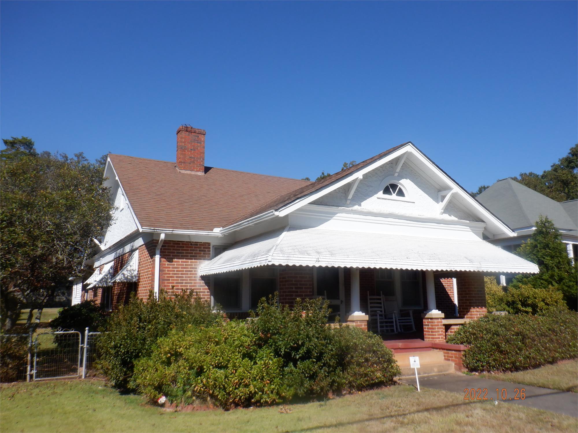 304 Forsyth St, Barnesville, GA 30204-1413