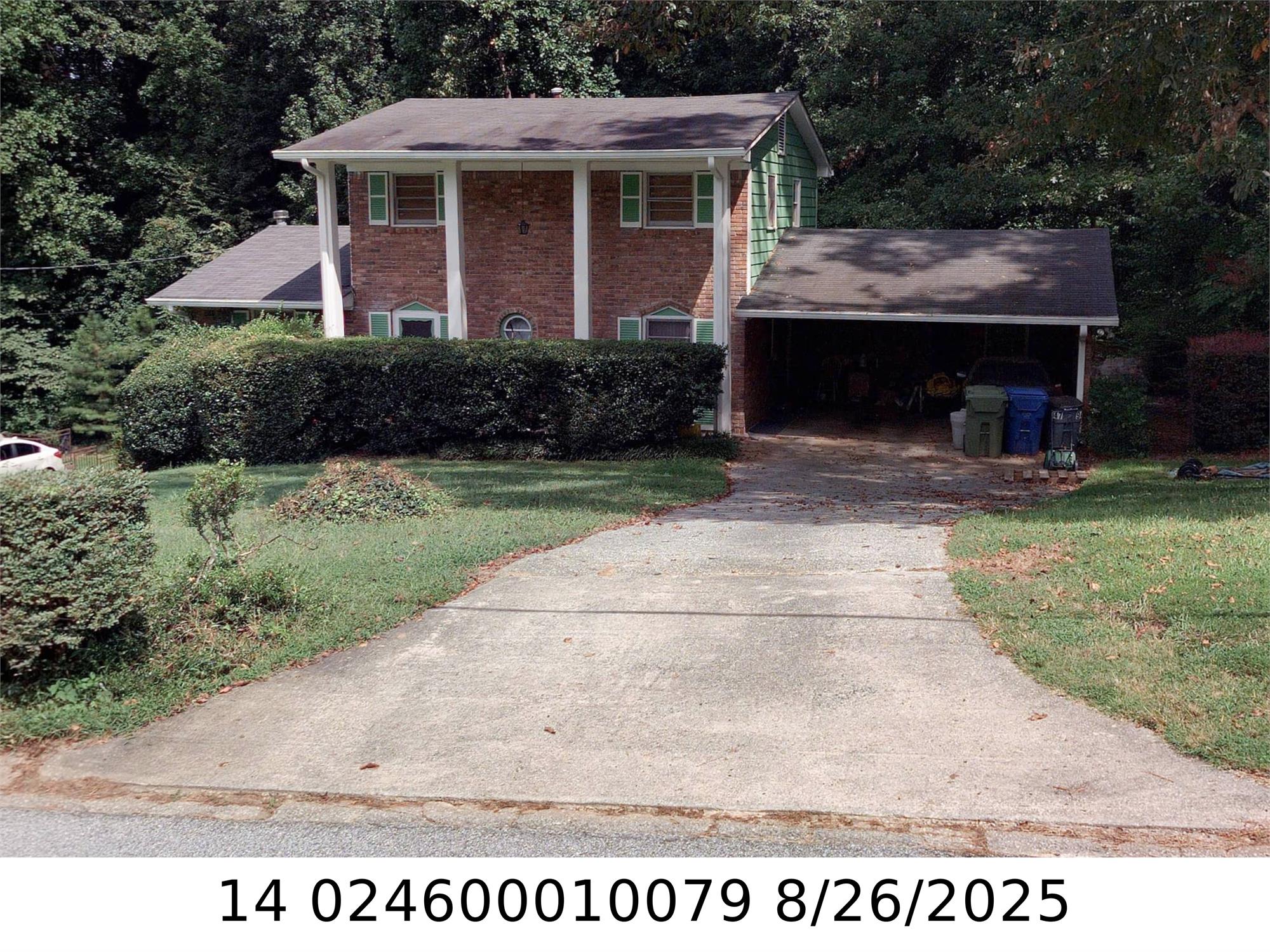 3373 Cedar Island Dr Sw, Atlanta, GA 30311-2201
