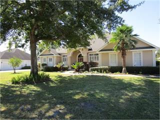 137 Edge Water Dr, Brunswick, GA 31525-6871