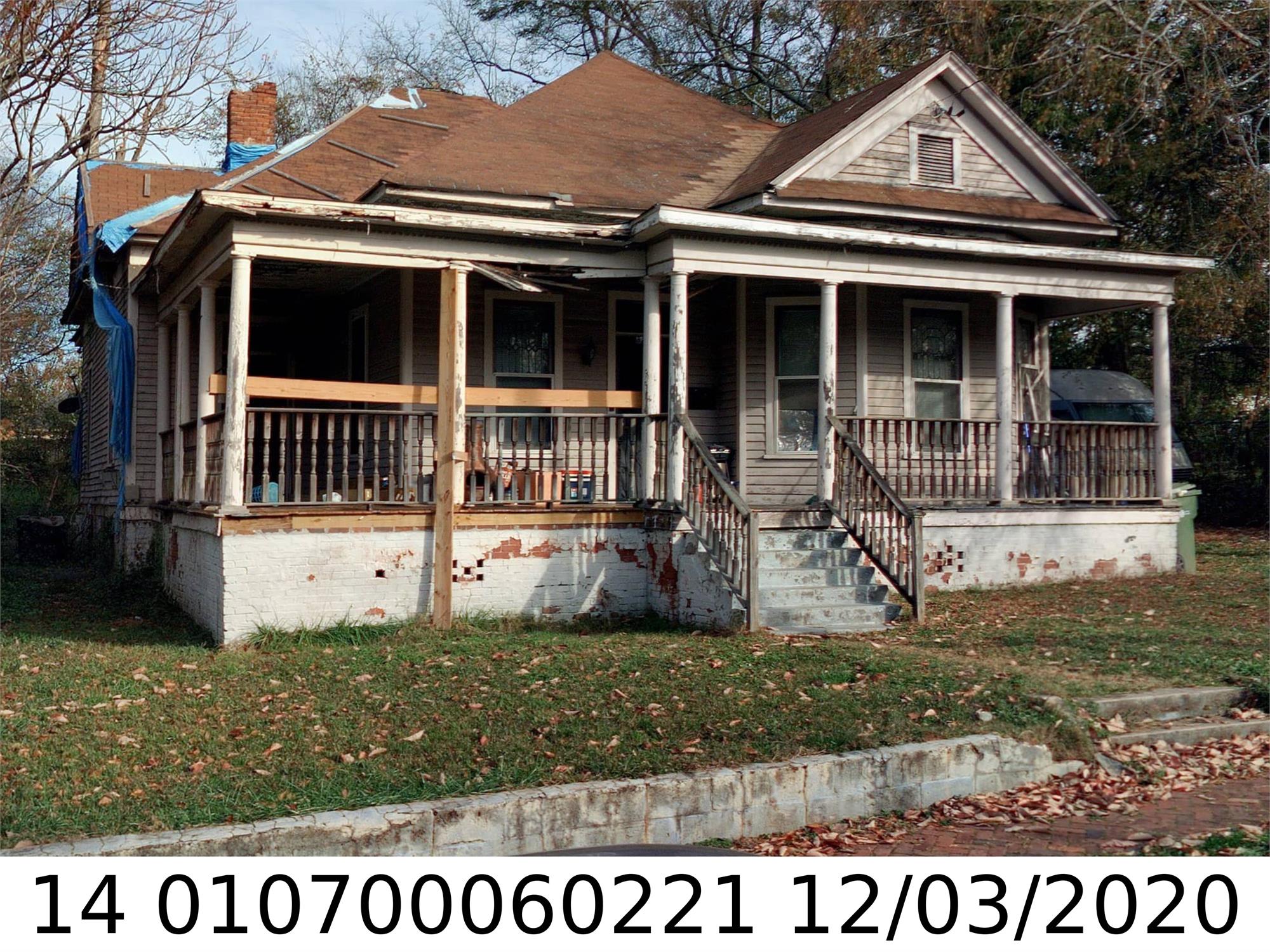 829 White St Sw, Atlanta, GA 30310-2721