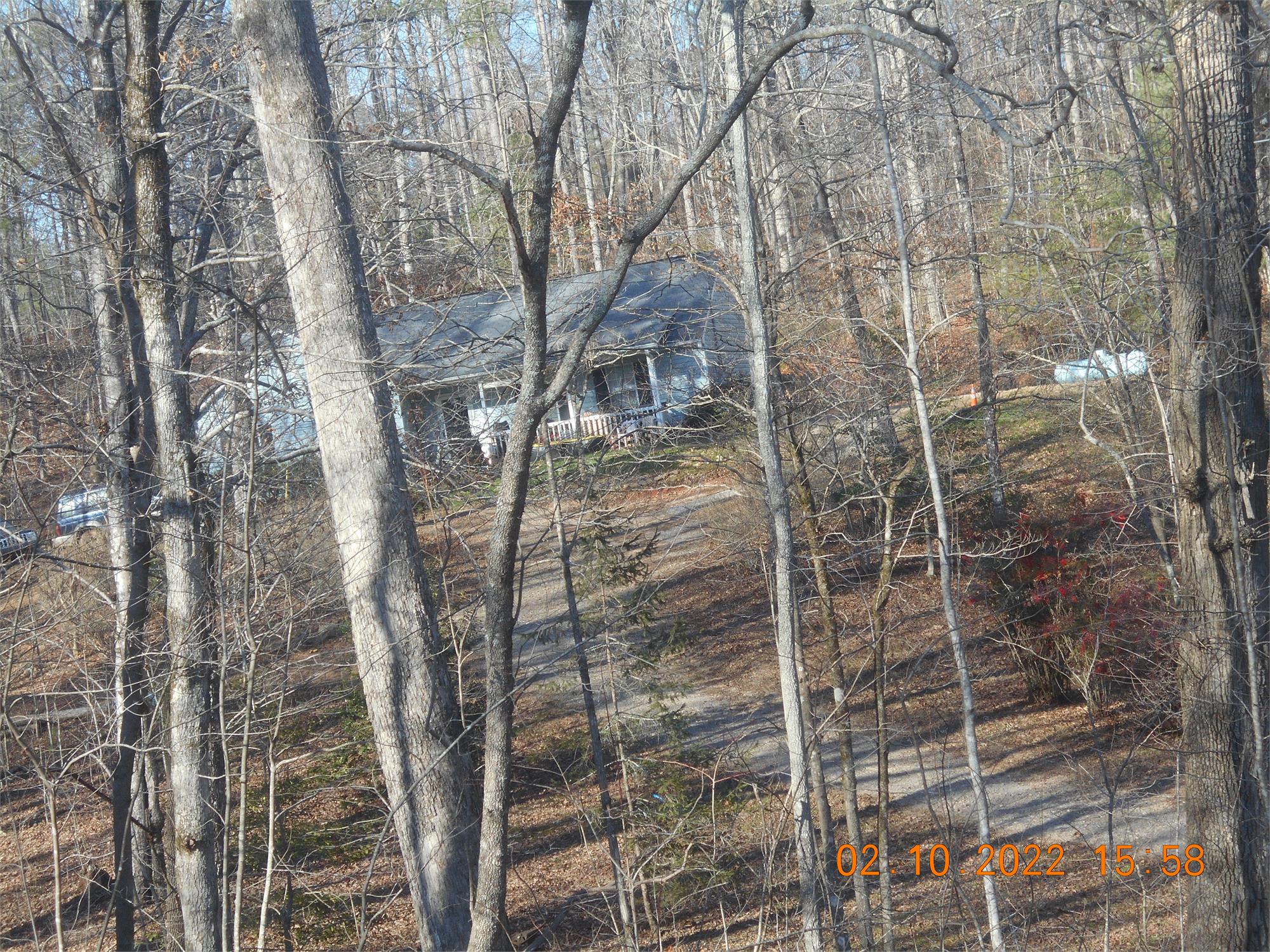 111 Gwethalyn Ln, Dawsonville, GA 30534-1460