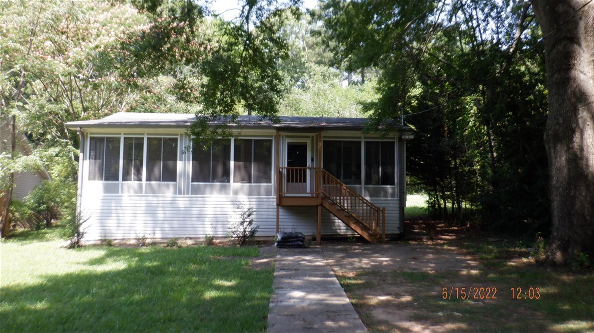 155 Covington Ave Ne, Marietta, GA 30060-1863