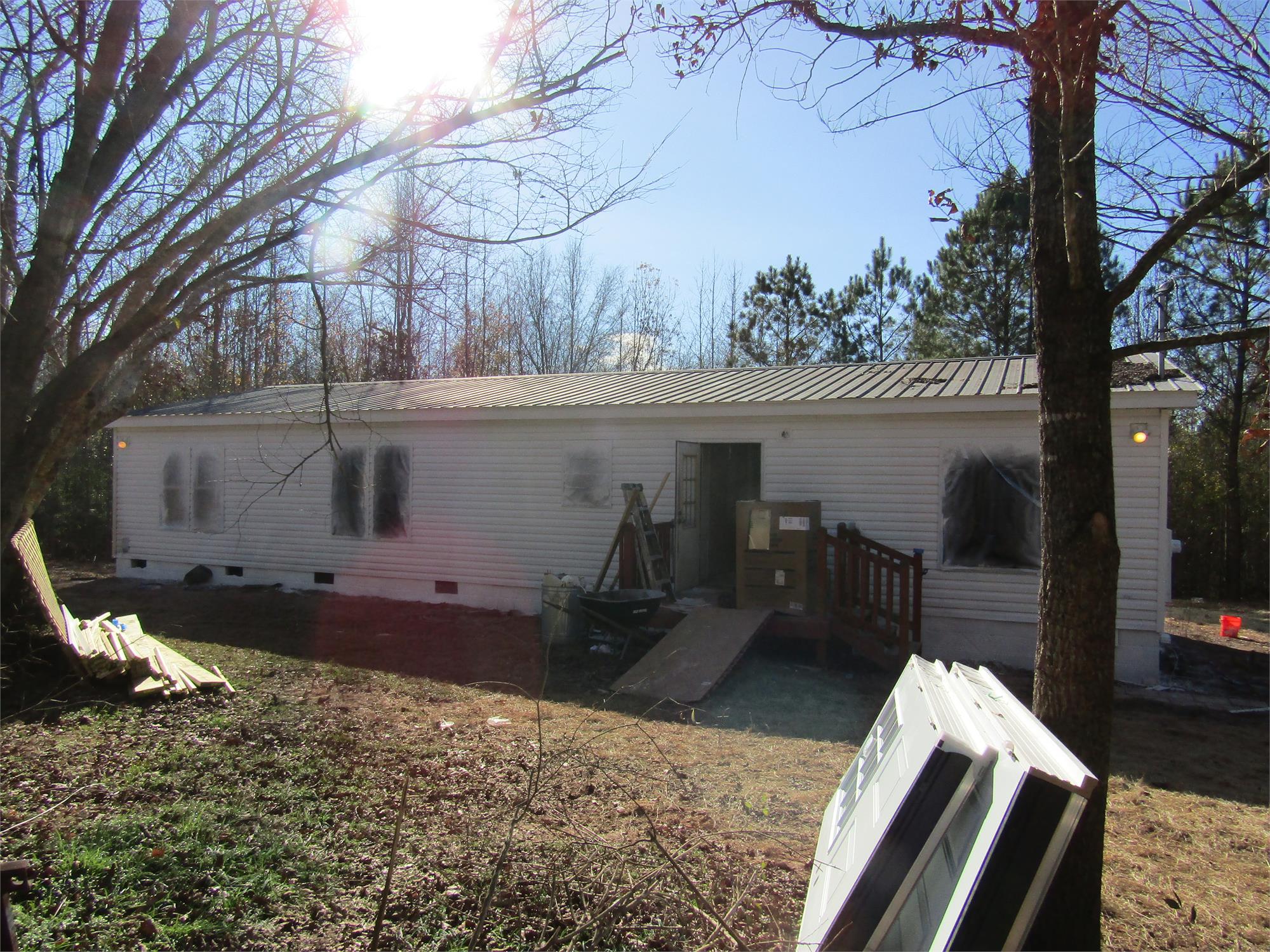 329 Brook Rd, Barnesville, GA 30204-3335