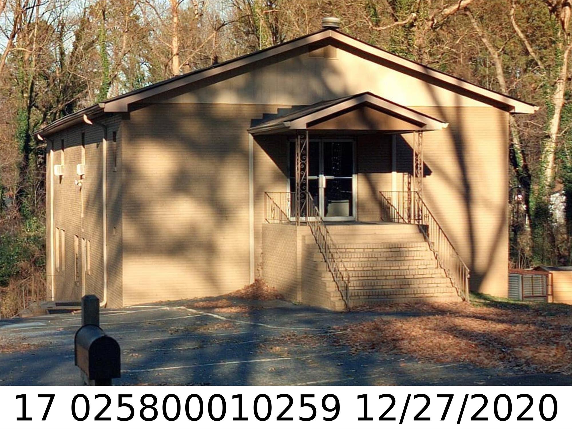 1403 Northwest Dr Nw, Atlanta, GA 30318-3809