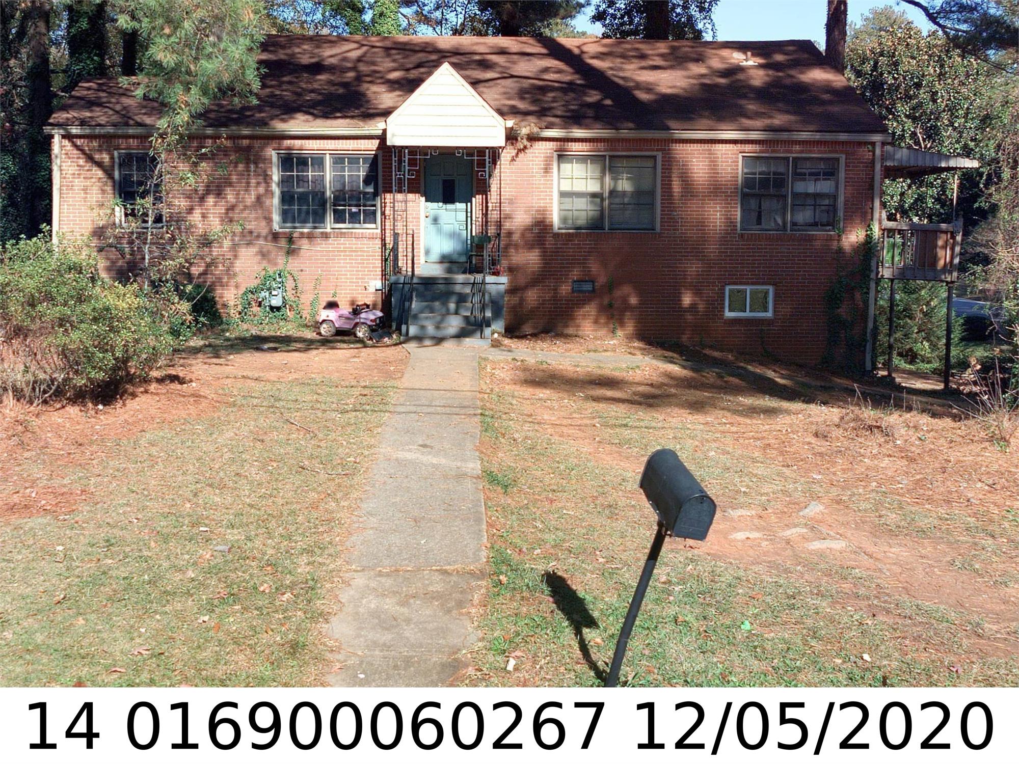 1995 Venetian Dr Sw, Atlanta, GA 30311-4027