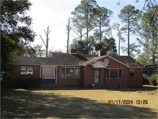 465 Rosewood Dr Ne, Pelham, GA 31779-1408