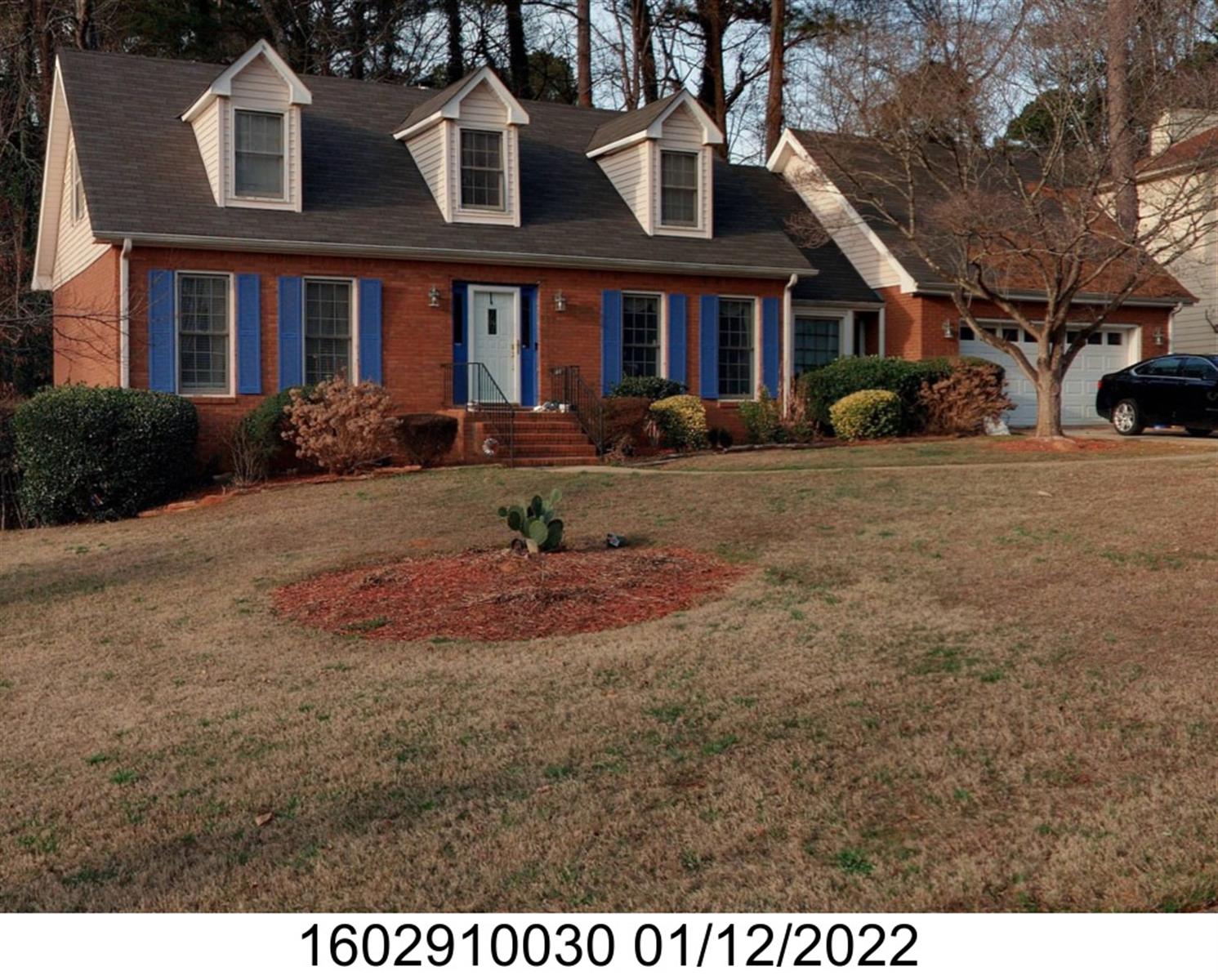 5020 Wind Pt, Stone Mountain, GA 30088-3722