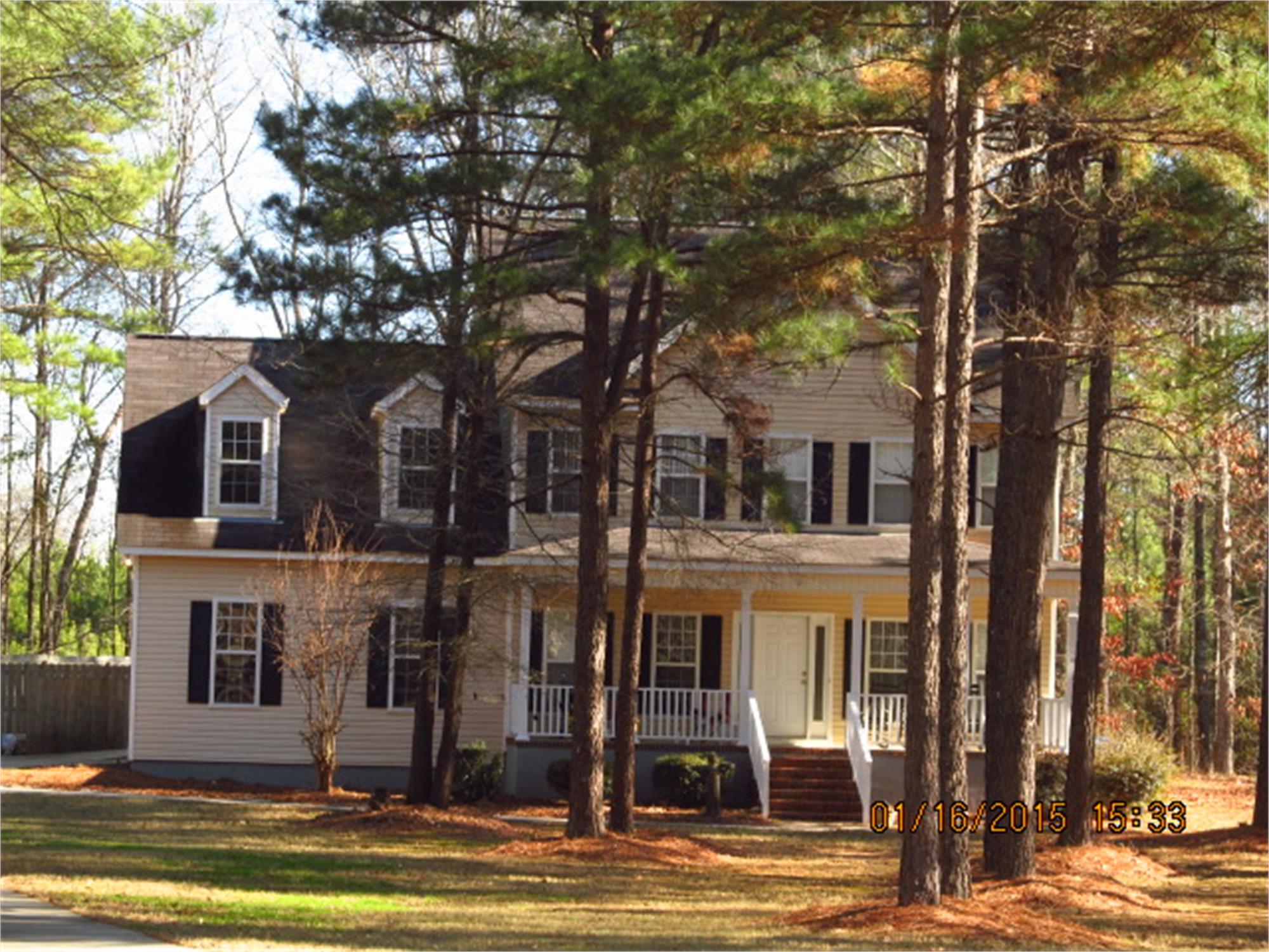 133 Spruce Ln, Gray, GA 31032-5856