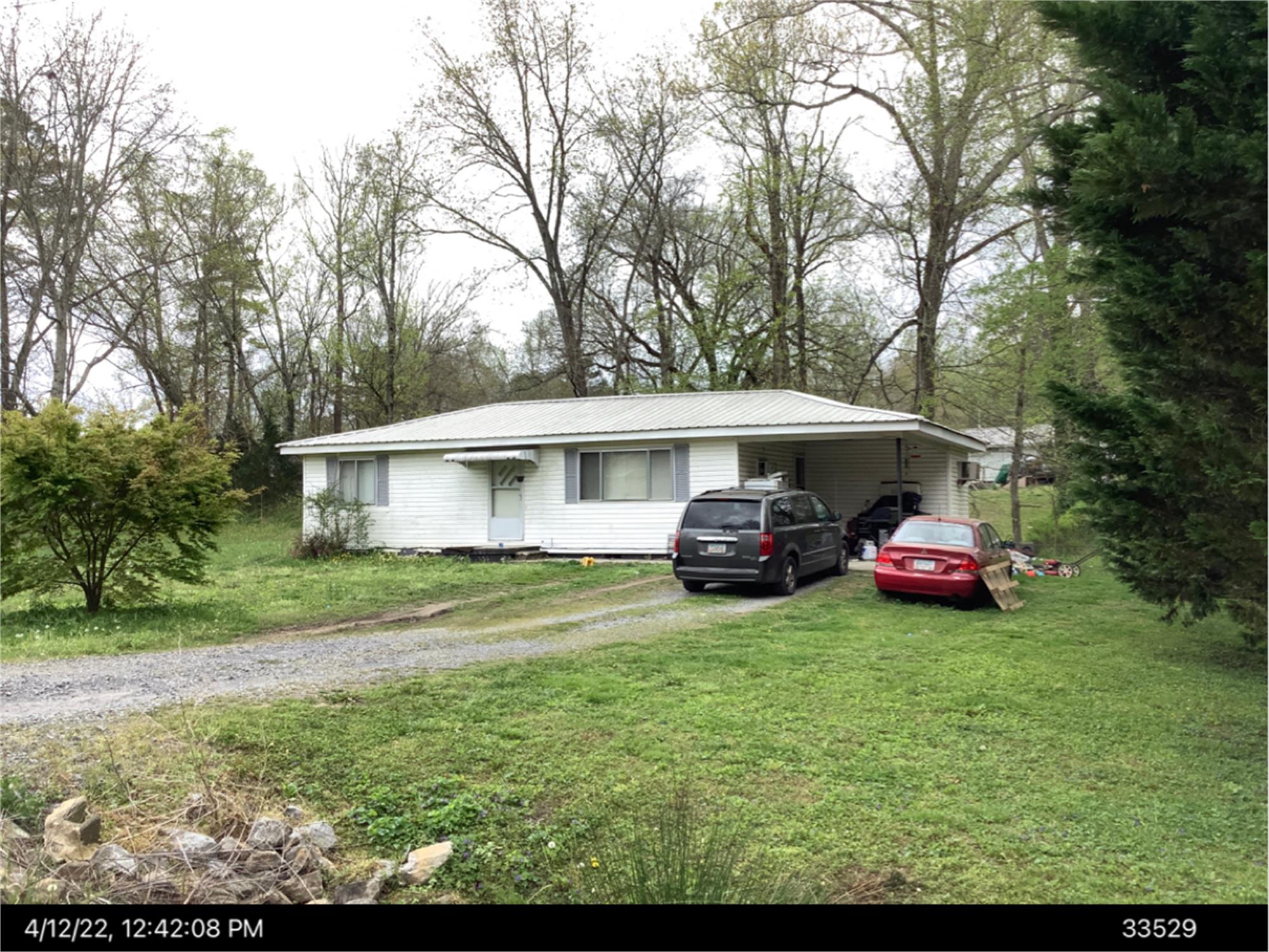 1041 Price Dr, Tunnel Hill, GA 30755-6384
