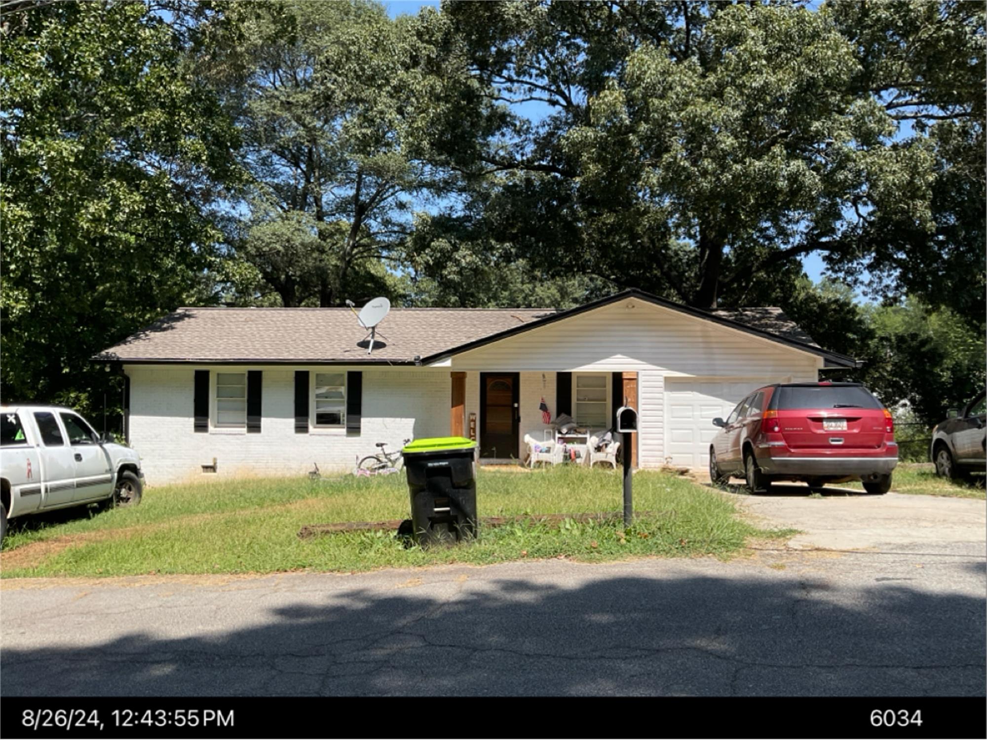 161 Faye St, Tallapoosa, GA 30176-1016