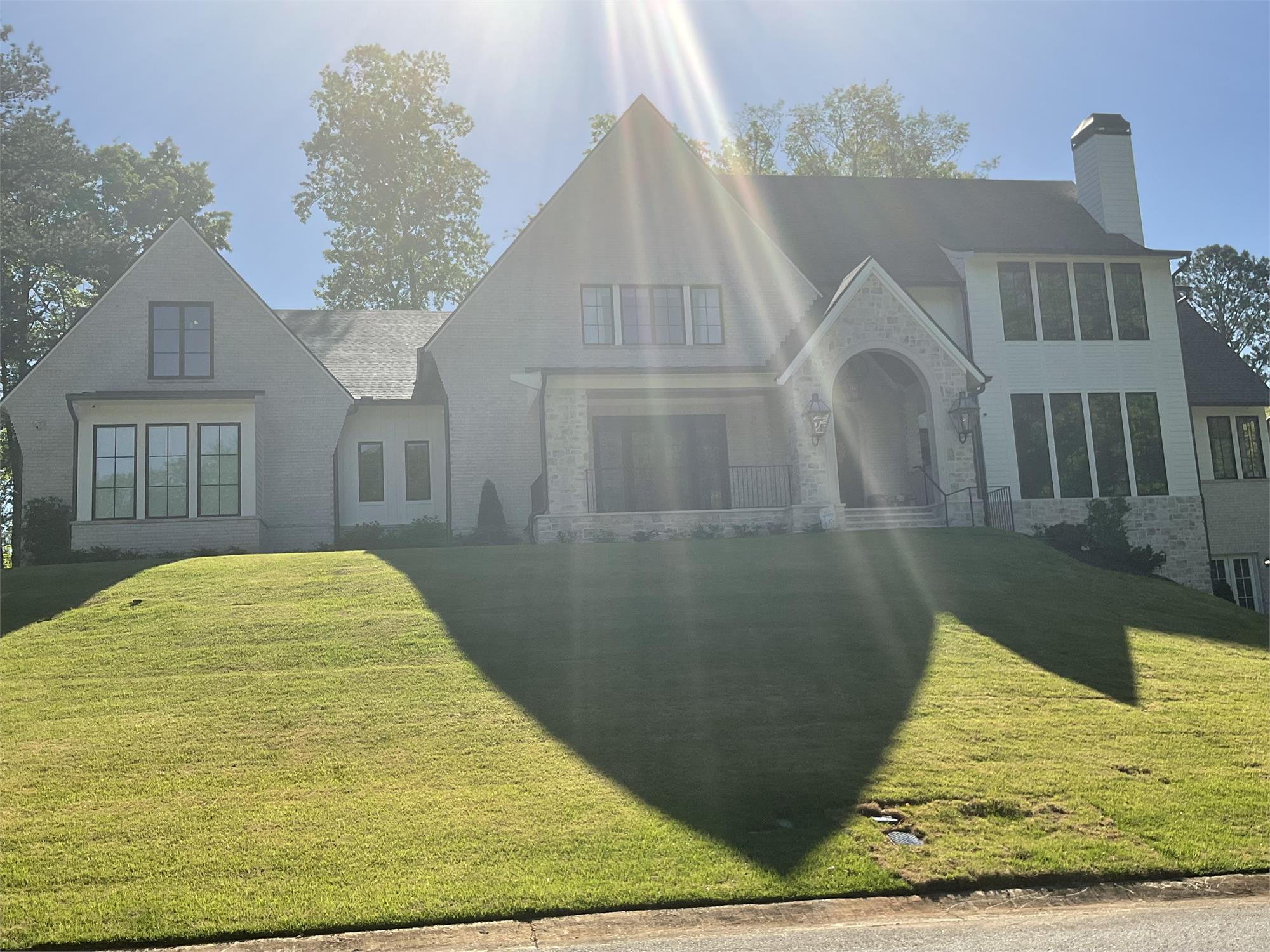 3379 Rennes Dr Ne, Brookhaven, GA 30319-2416
