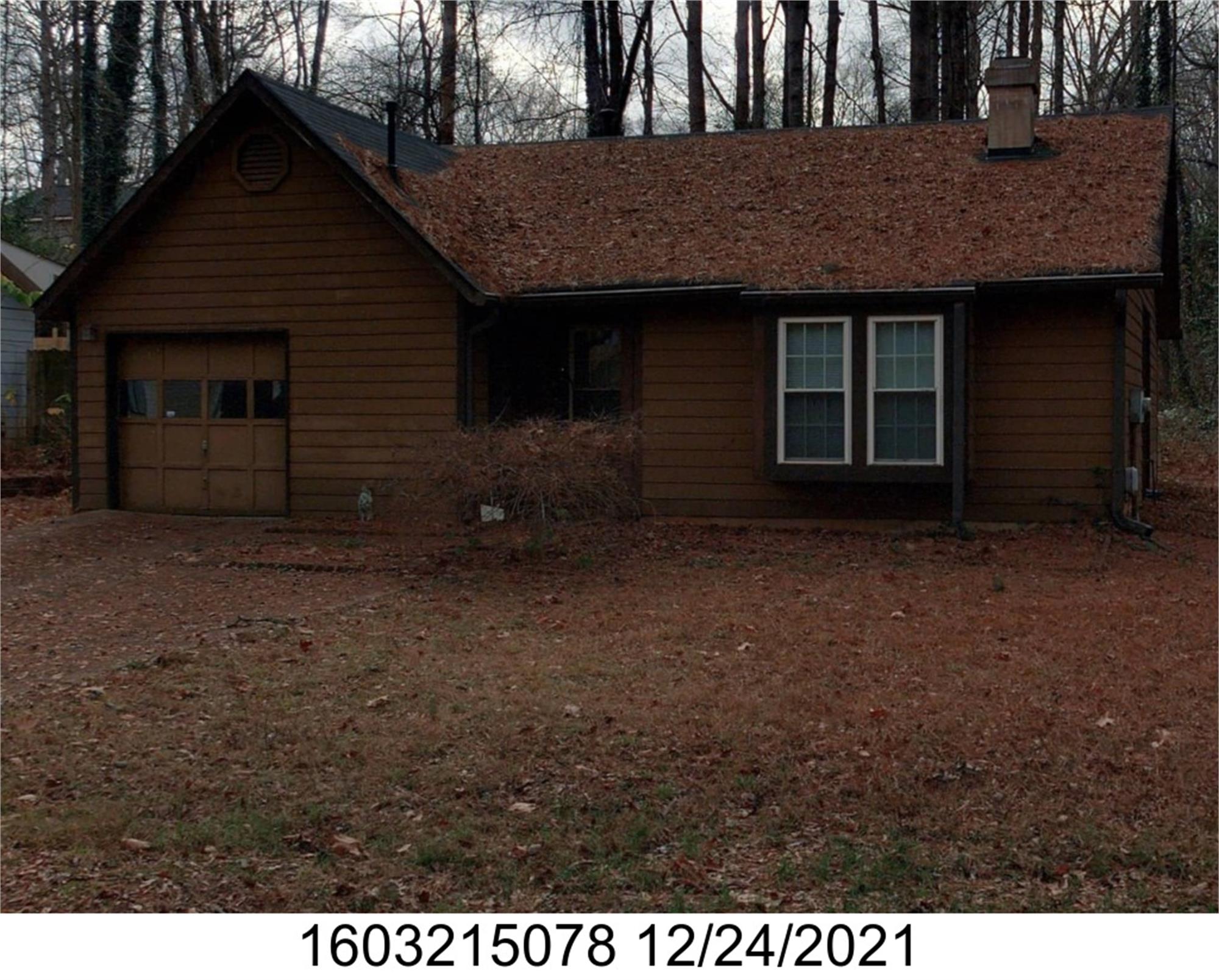 5085 Martins Crossing Rd, Stone Mountain, GA 30088-1917
