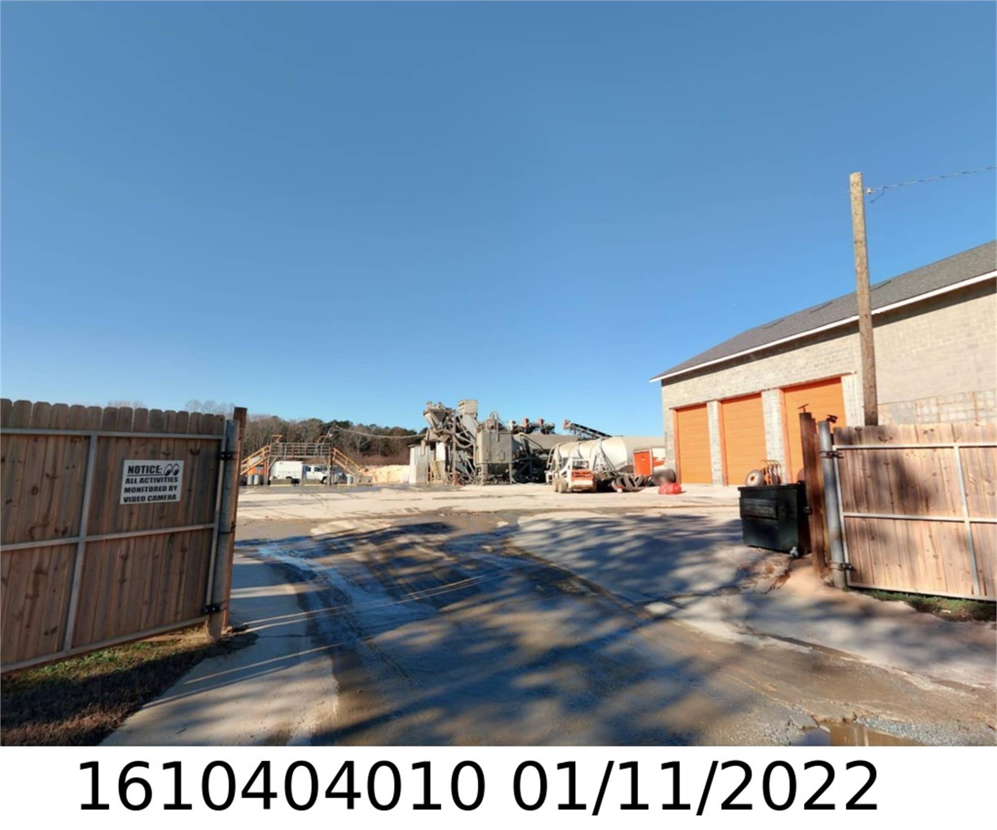 2523 Lithonia West Dr, Lithonia, GA 30058-8822