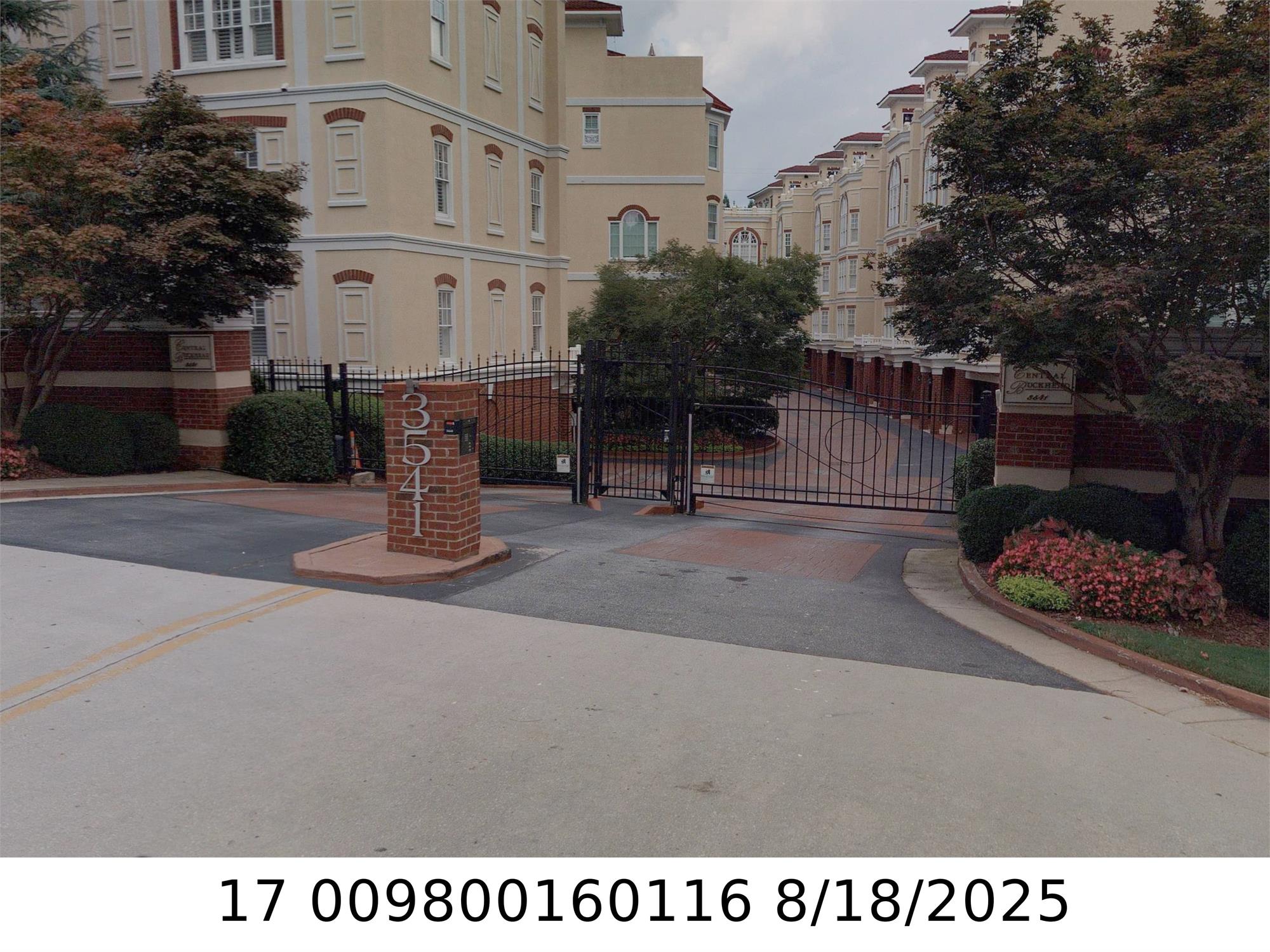 3541 Roswell Rd Ne, Atlanta, GA 30305-1241