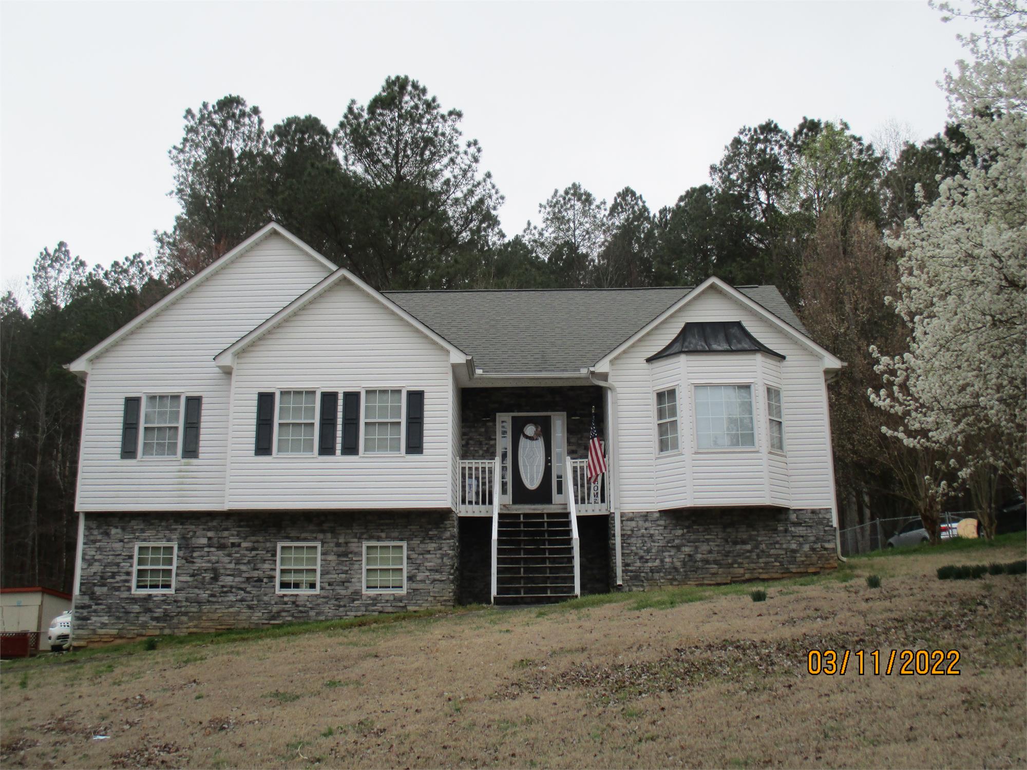20 Wetlands Rd, White, GA 30184-2885