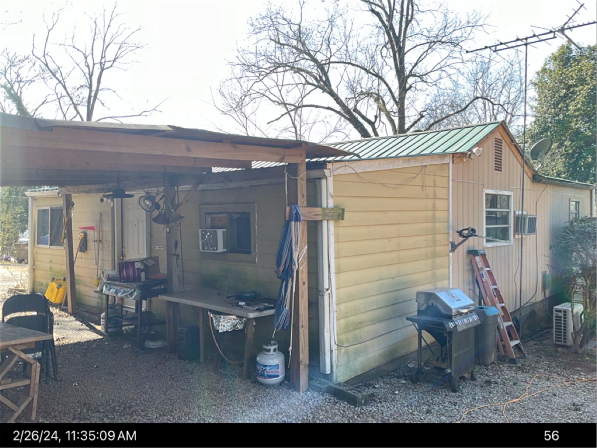 978 W Ridge Rd, Gainesville, GA 30501-6957