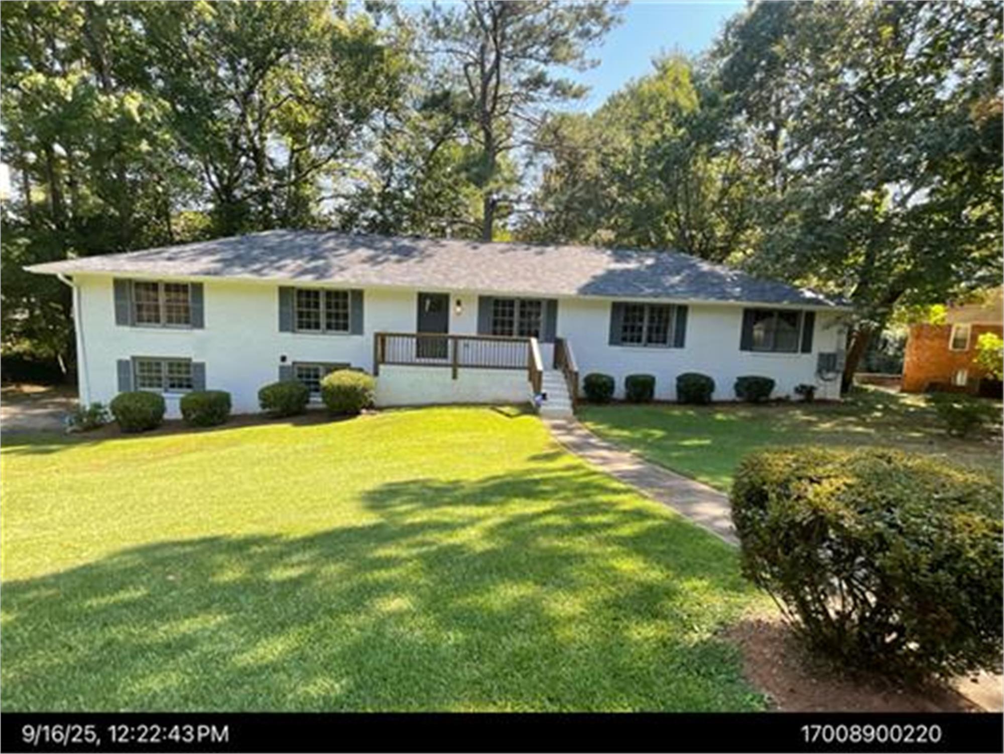 530 Shay Dr Sw, Marietta, GA 30060-5326