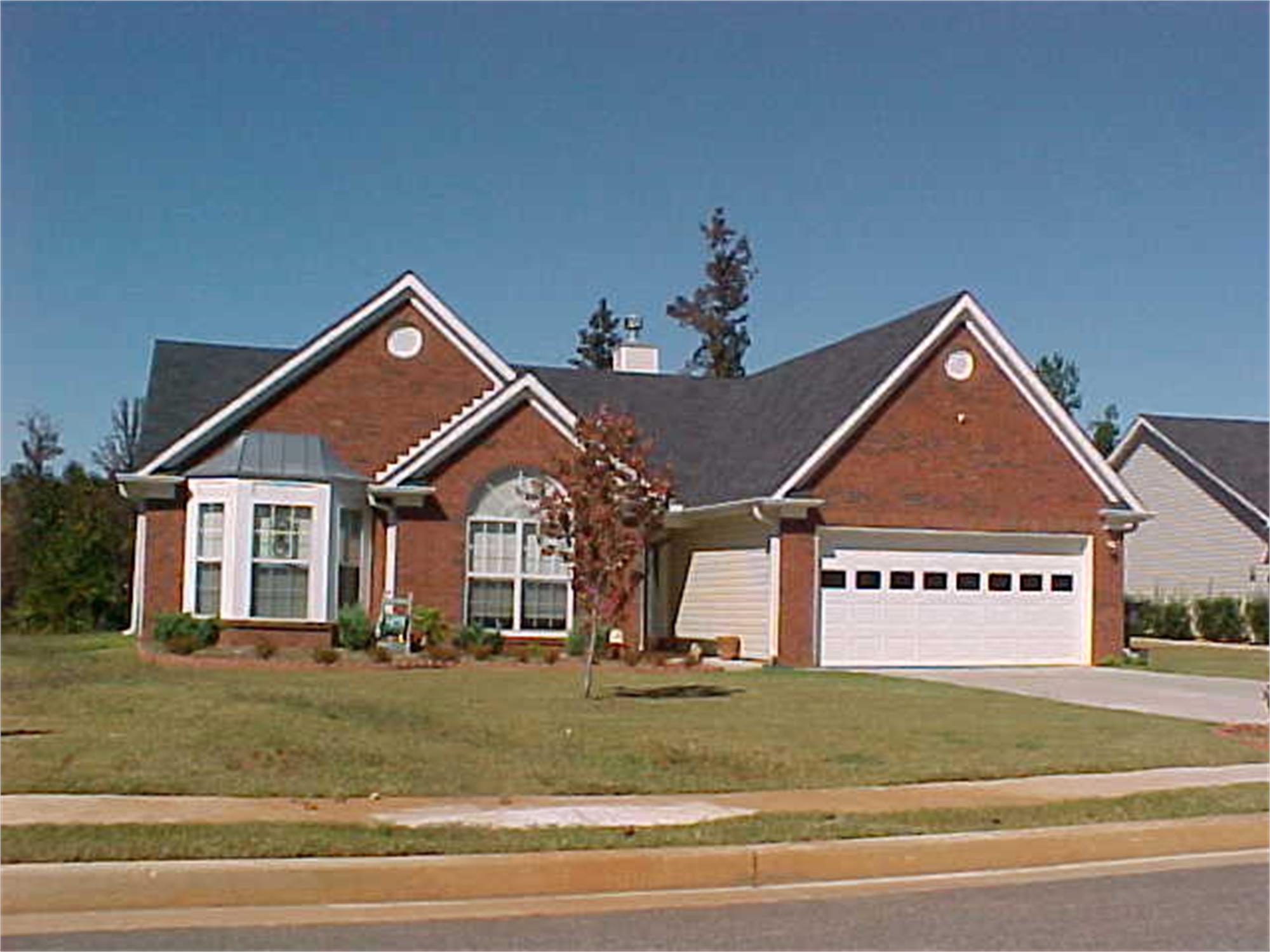 550 Sterling Hill Dr Nw, Lawrenceville, GA 30046-2405
