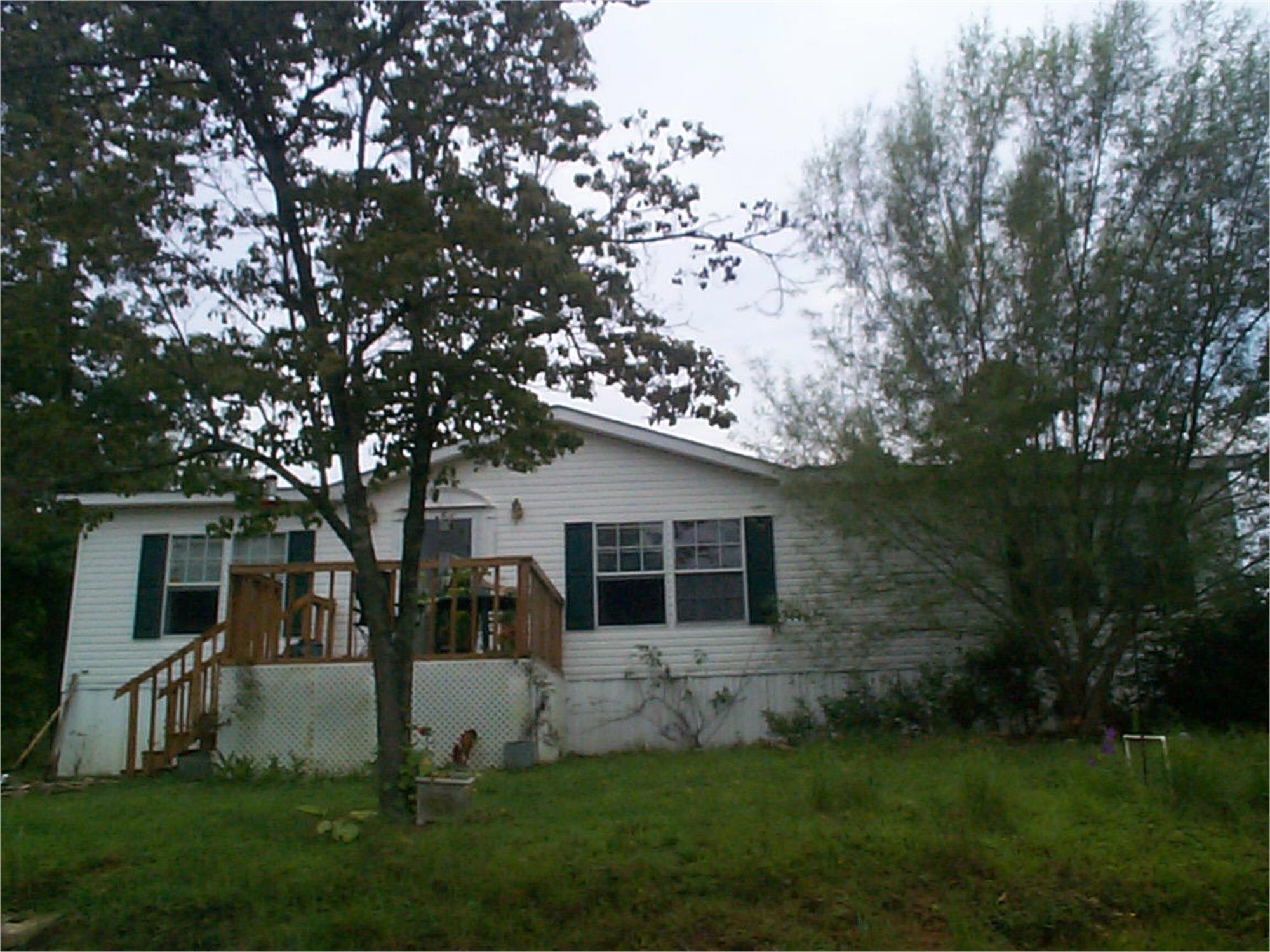 320 Durable Dr, Demorest, GA 30535-3310