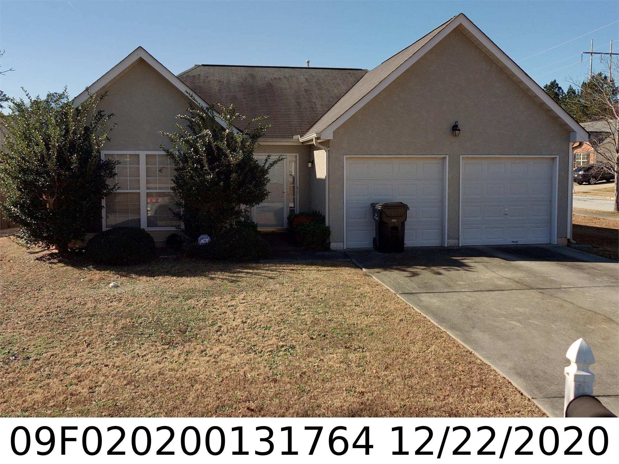 301 Breeze Mdw, Fairburn, GA 30213-6056