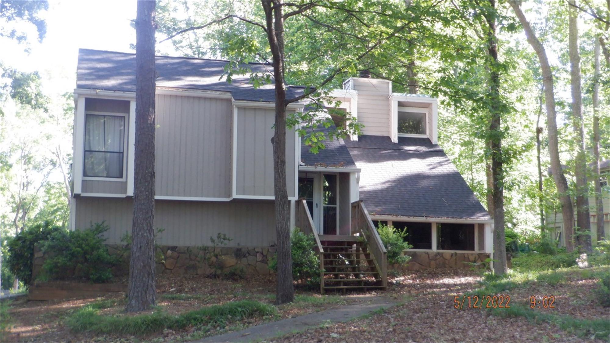 1951 Kinridge Rd Ne, Marietta, GA 30062