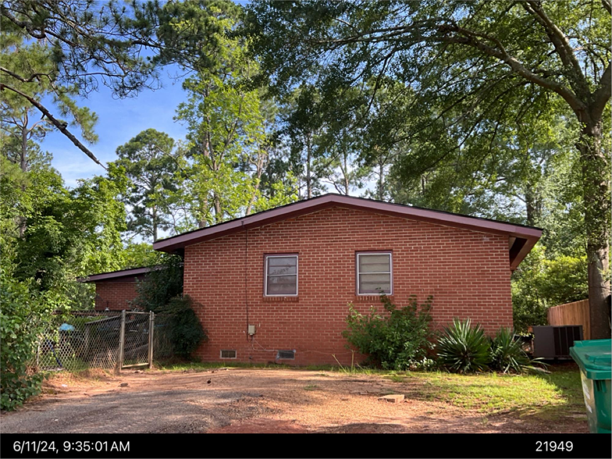 2320 Pembroke Dr, Albany, GA 31707-3249