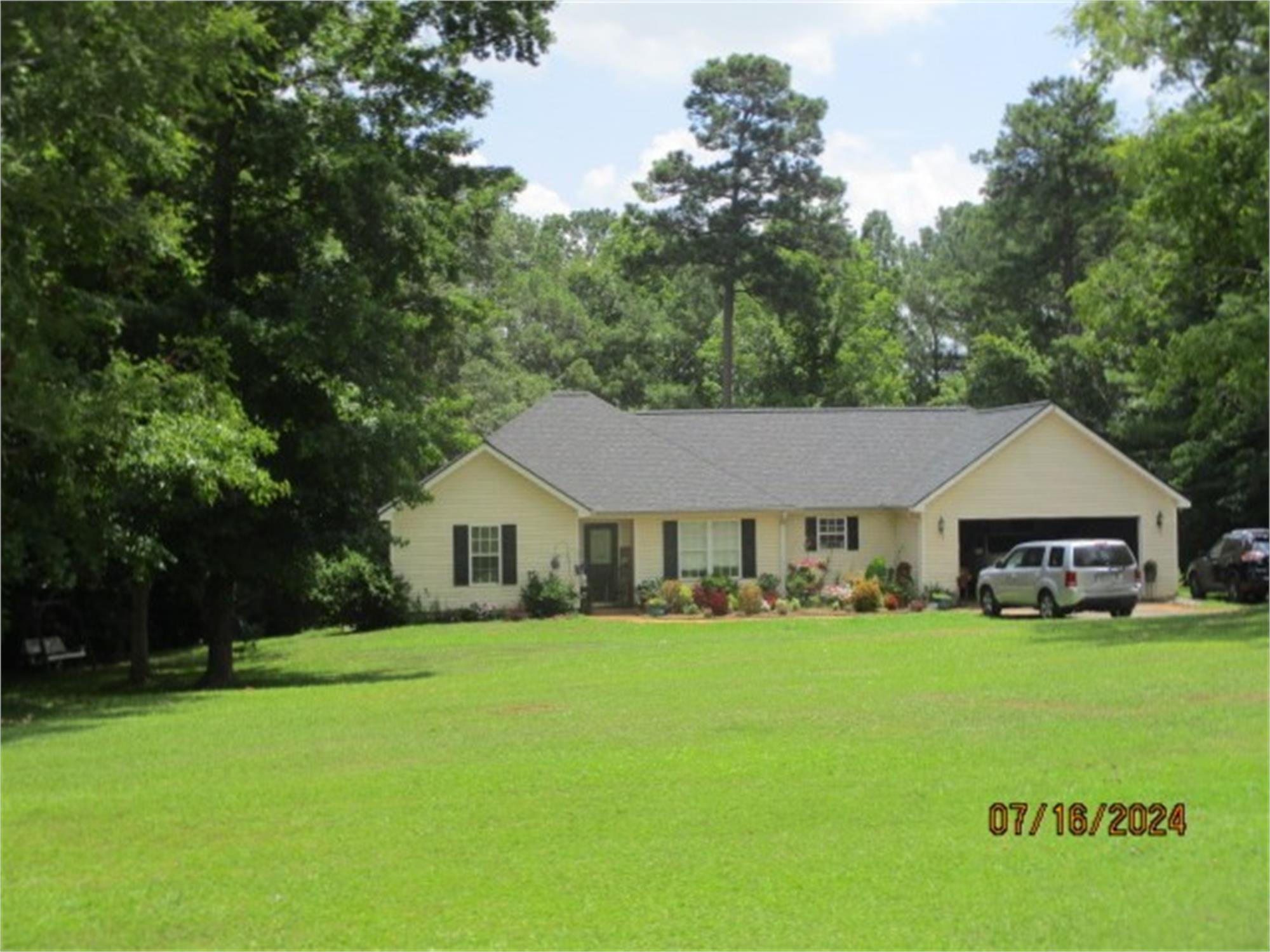 350 Lee King Rd, Forsyth, GA 31029-6209
