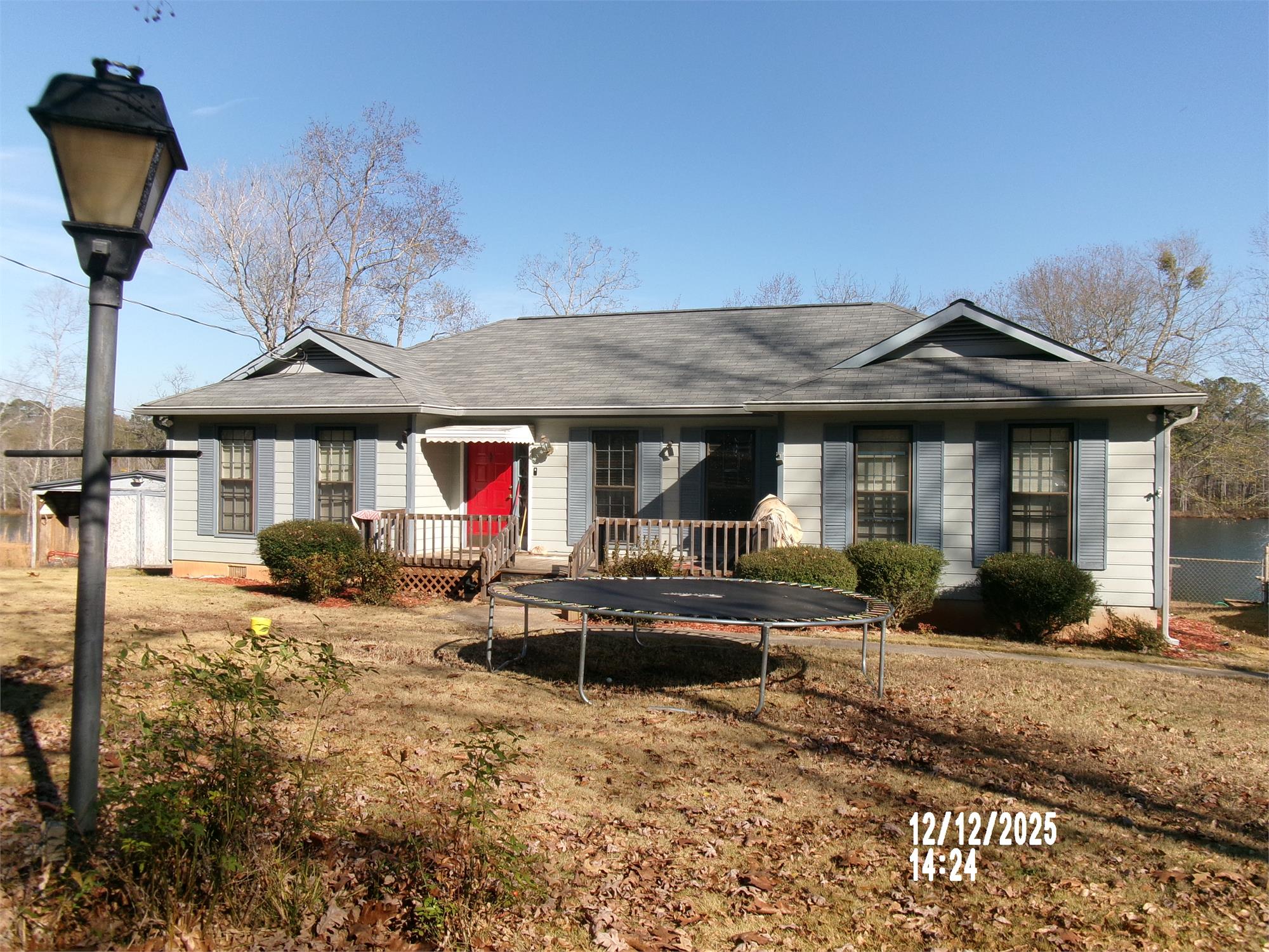 120 N Stewart Ln, Griffin, GA 30224-7872