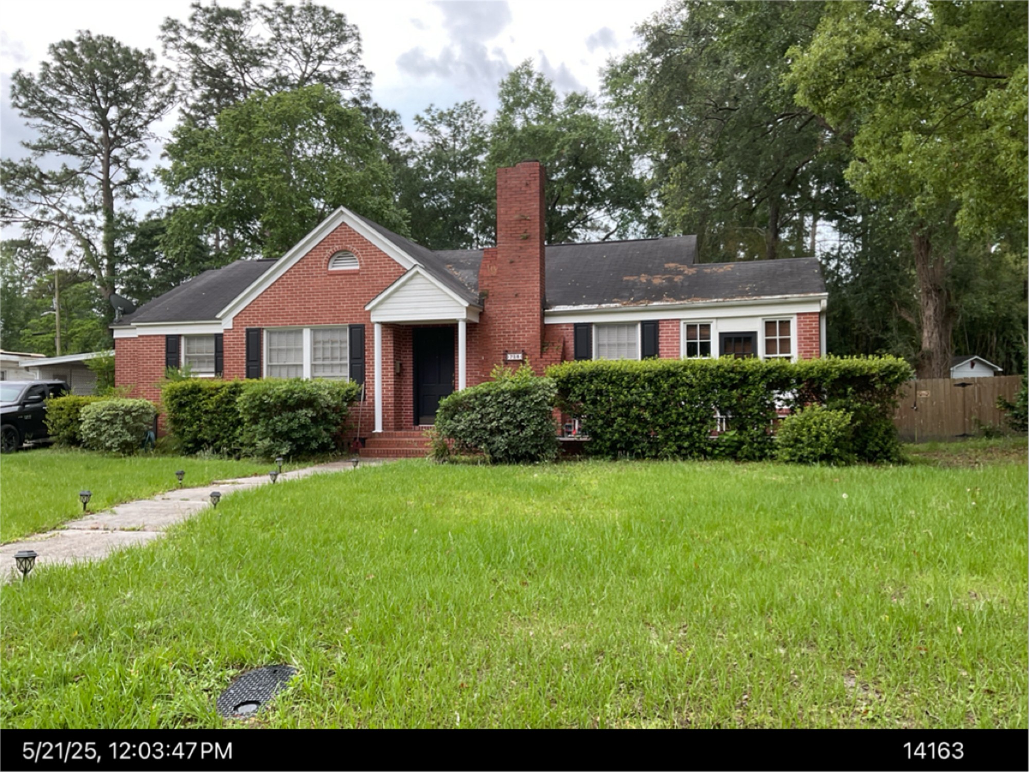 708 Magnolia Dr, Waycross, GA 31501-3224