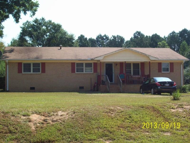 2568 Clark Rd, Bowman, GA 30624-1502