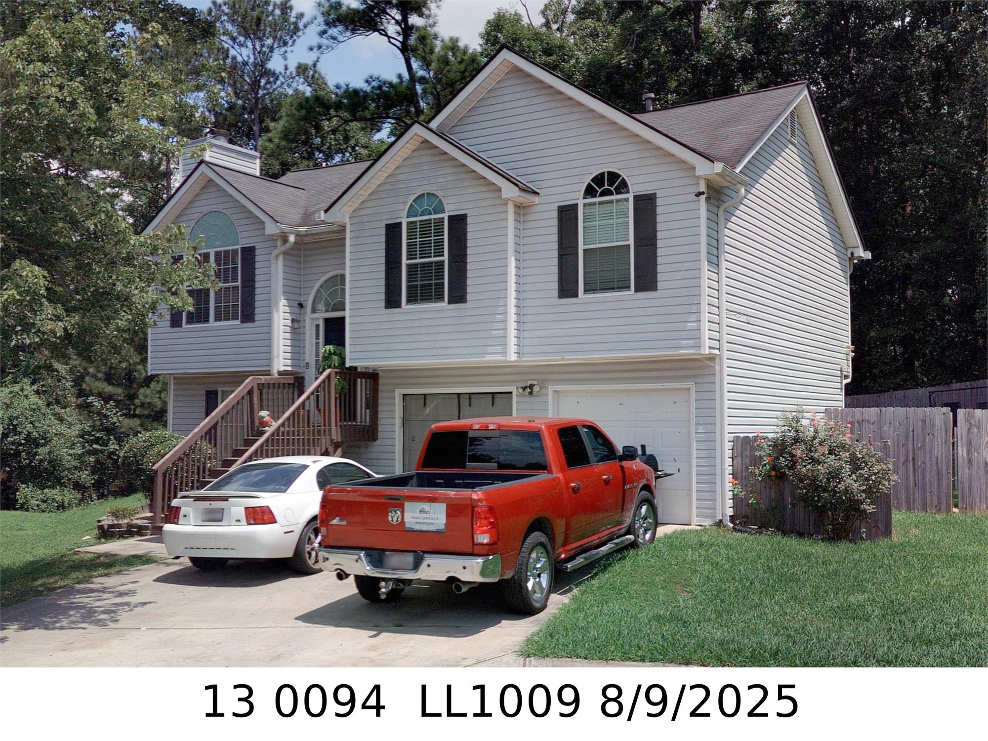 2840 Two Lakes Cir, Atlanta, GA 30349-8206
