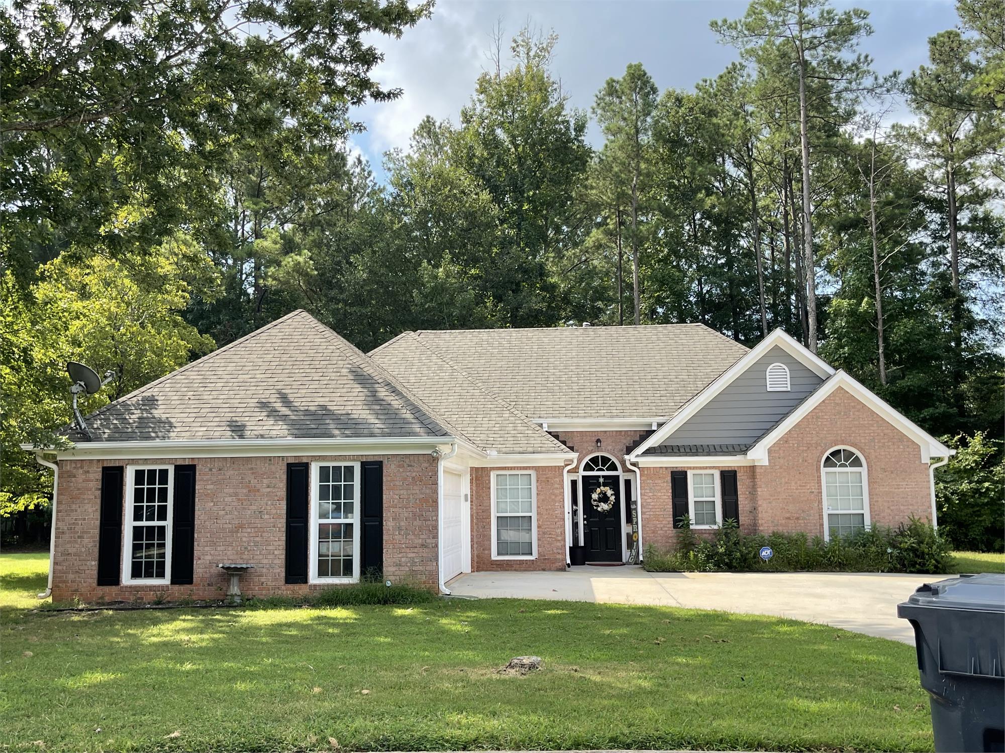60 Lydia Ct, Covington, GA 30016-1150