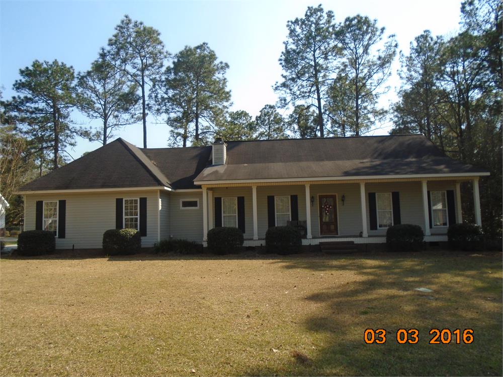 29 Ridge Rd, Moultrie, GA 31768-6832