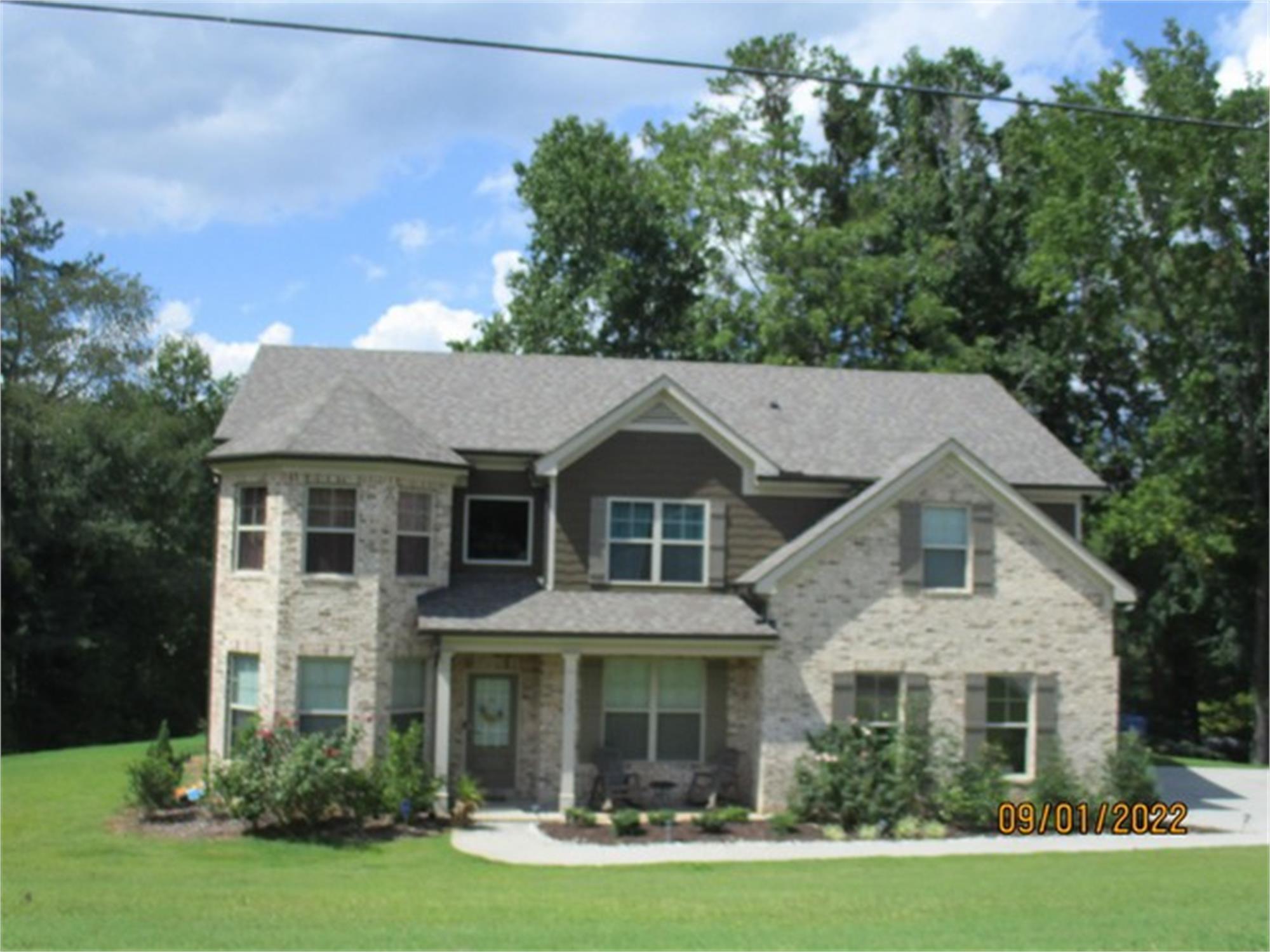 496 Craig Dr, Lawrenceville, GA 30046